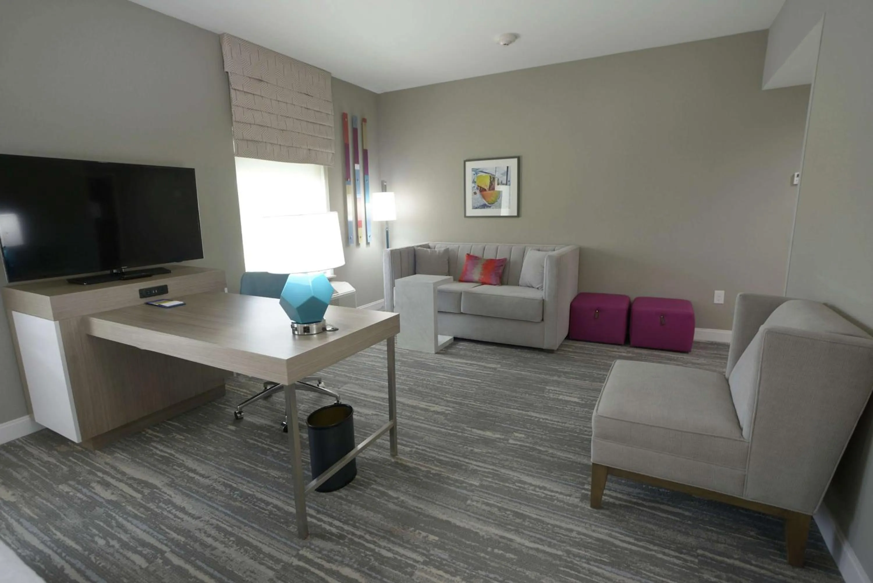 Bedroom in Hampton Inn & Suites Oklahoma City/Quail Springs