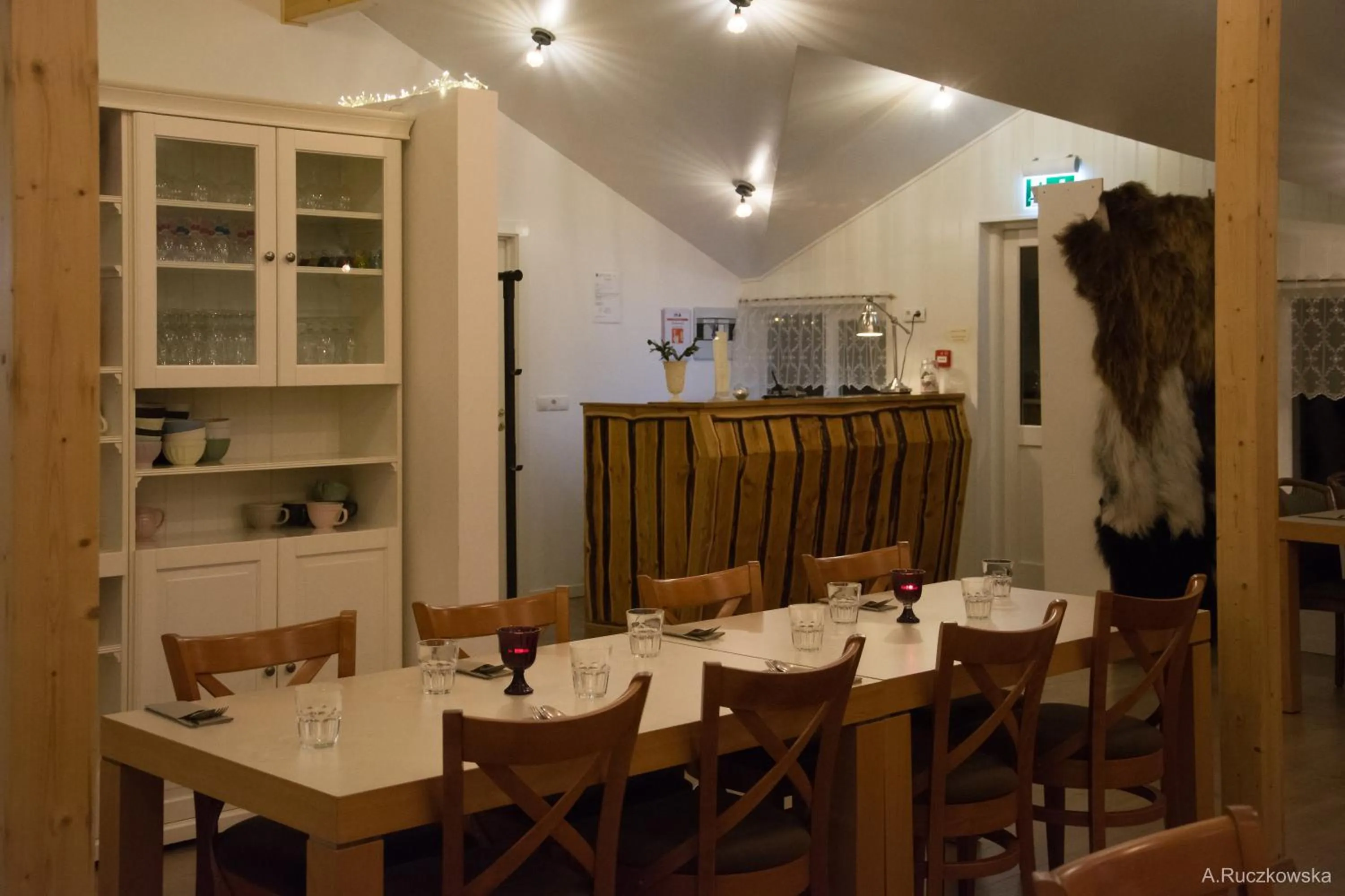 Restaurant/places to eat in Hótel Búrfell