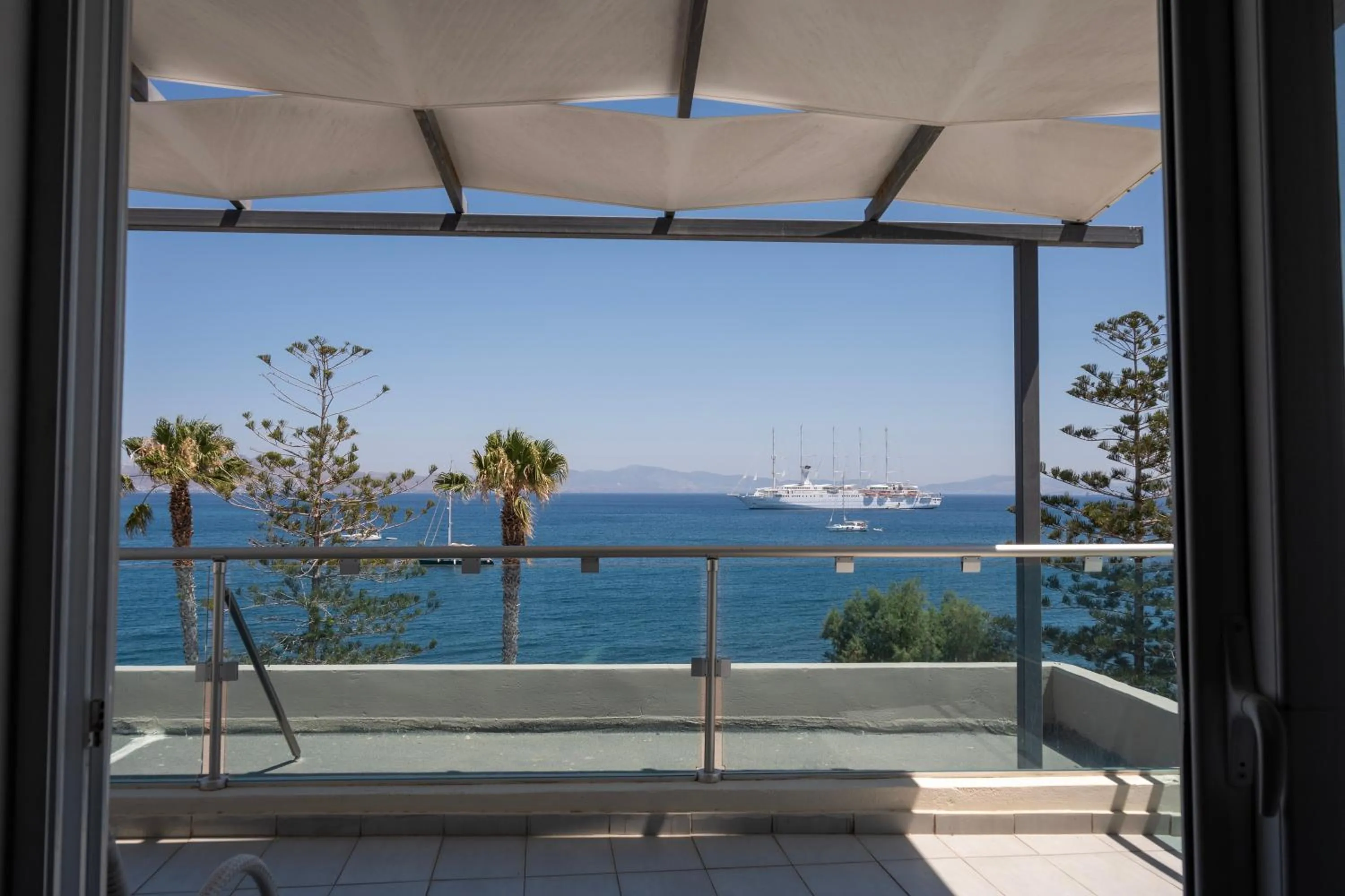 Balcony/Terrace in Bristol Sea View Apartments