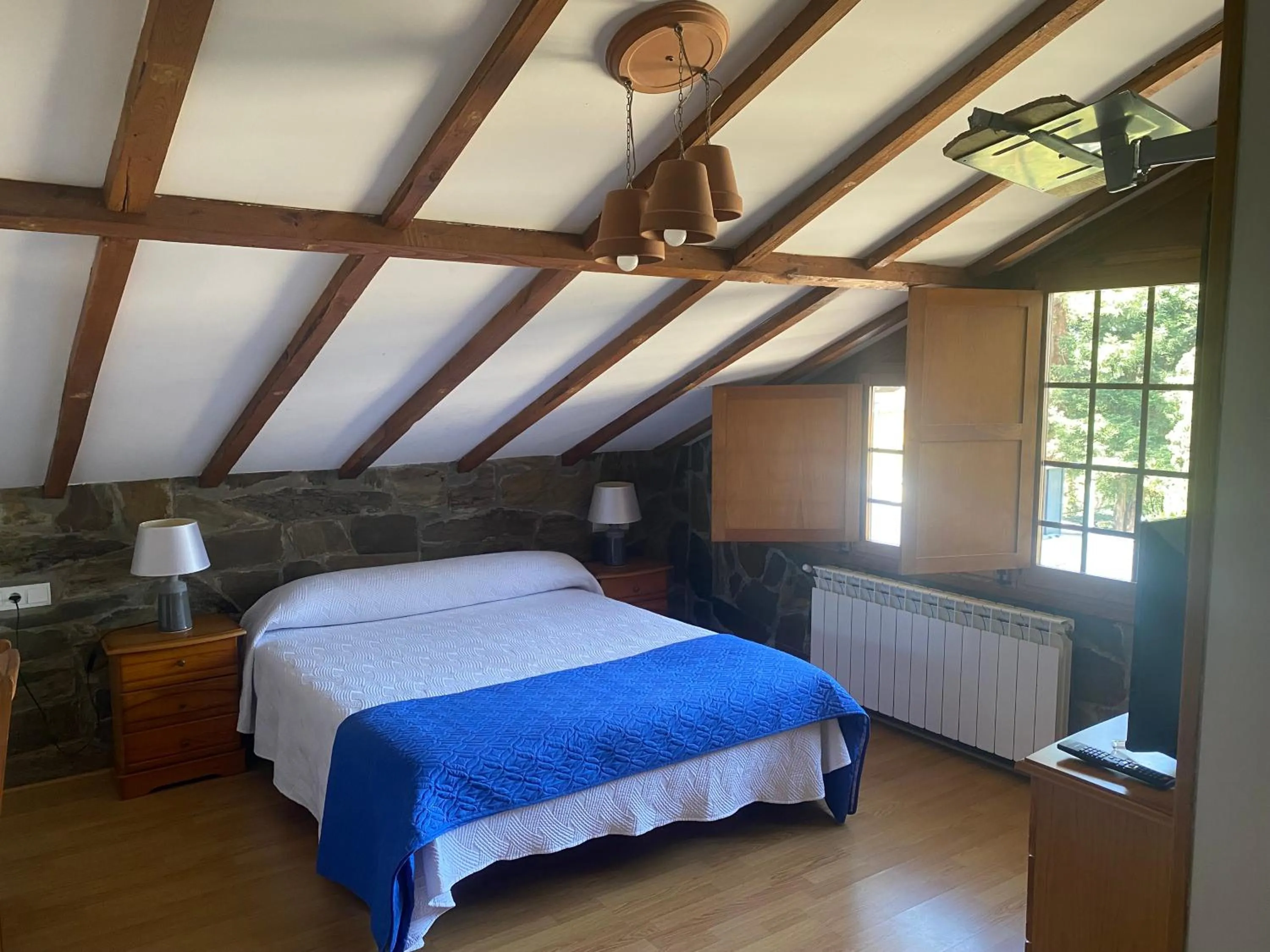 Bed in Hotel Rural Camino Medulas