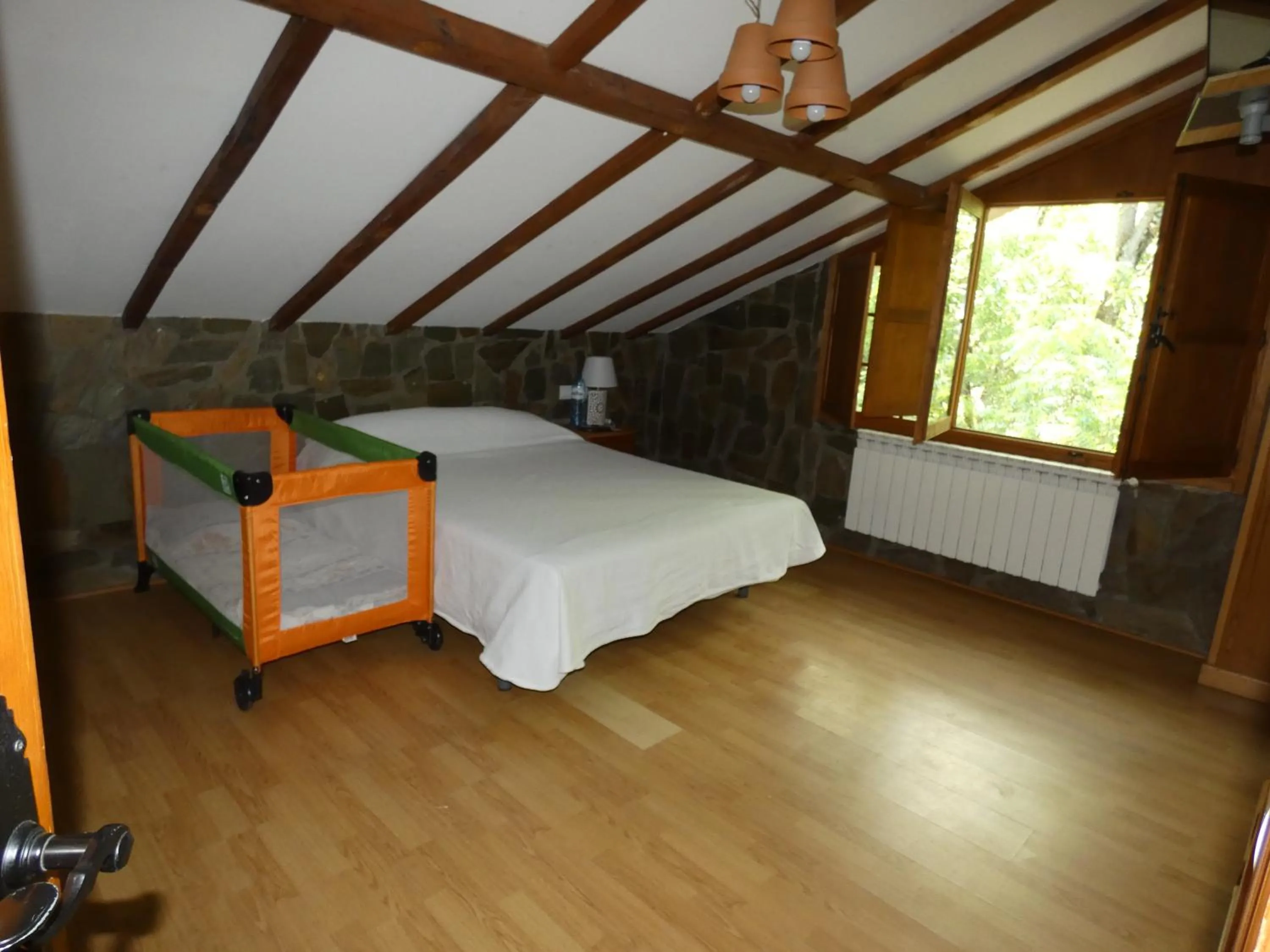 Bed in Hotel Rural Camino Medulas