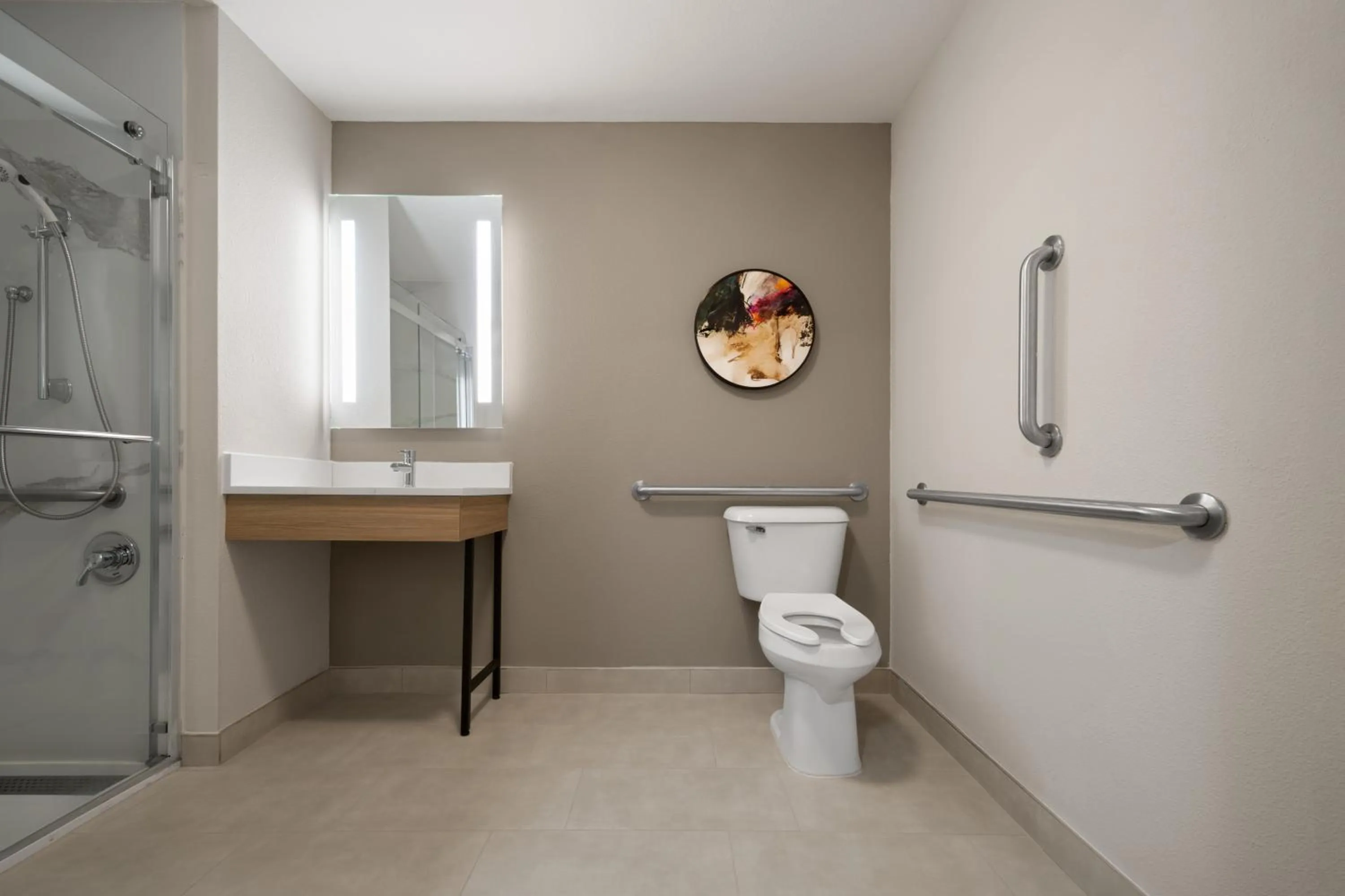 Bathroom in La Quinta Inn & Suites by Wyndham Greenville Woodruff Rd