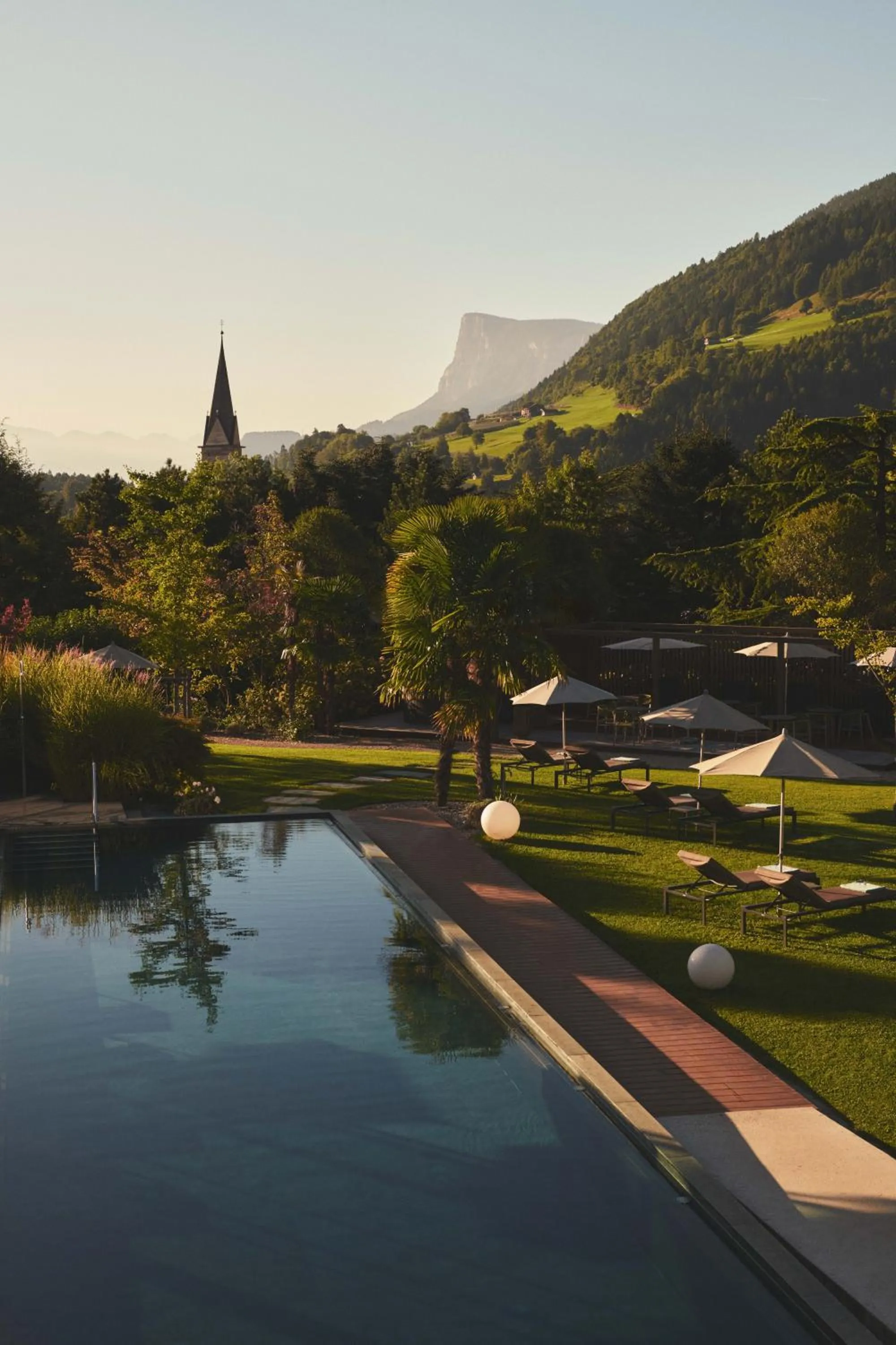 Day in ALPIANA - green luxury Dolce Vita Hotel