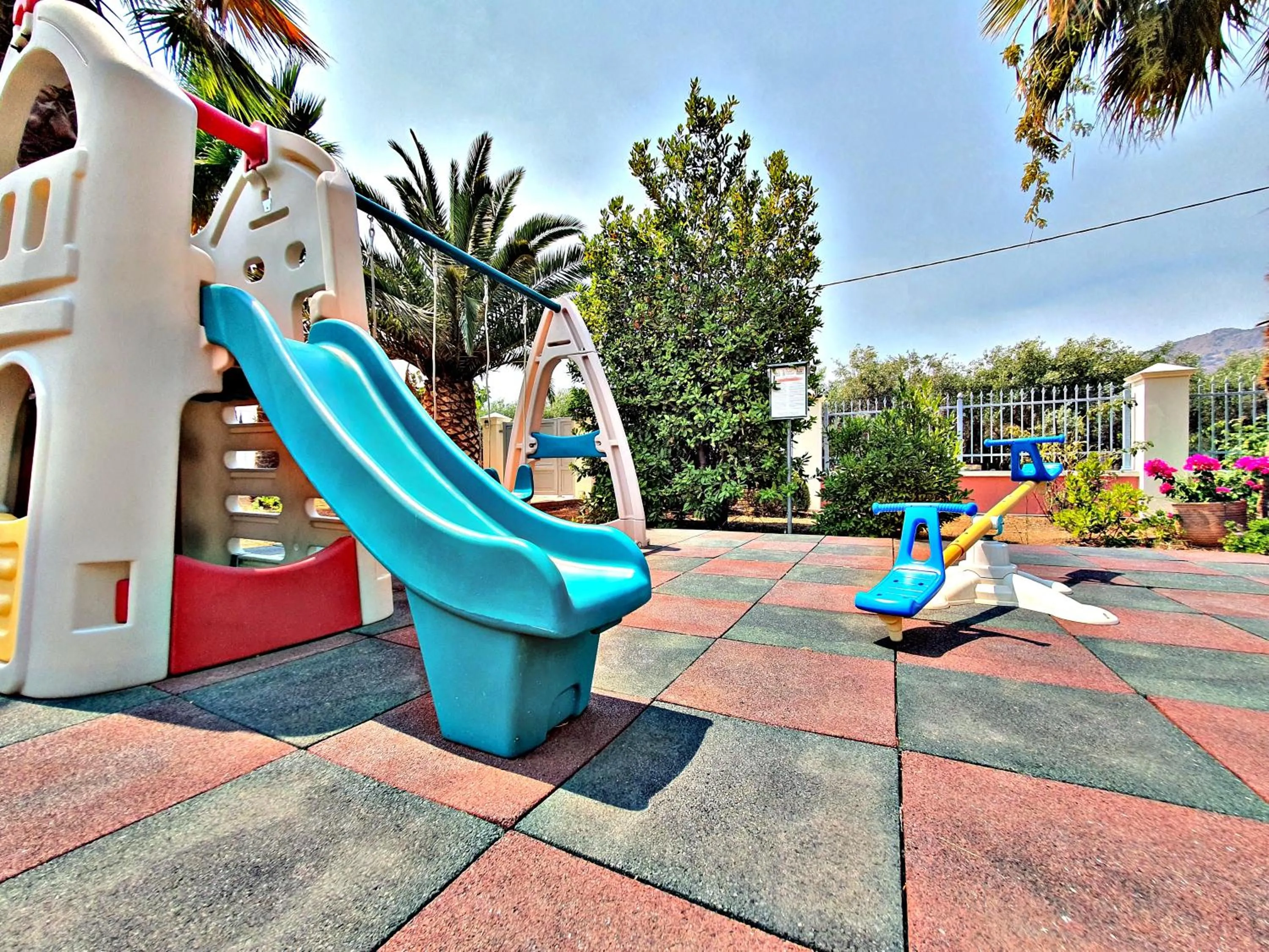 Children play ground in Acroploro
