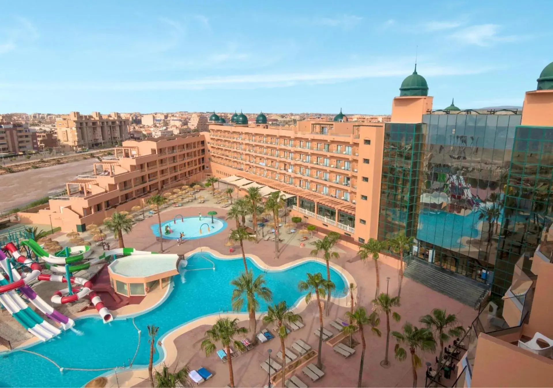 Property building in ALEGRIA Colonial Mar Aquafun Property building in ALEGRIA Colonial Mar Aquafun