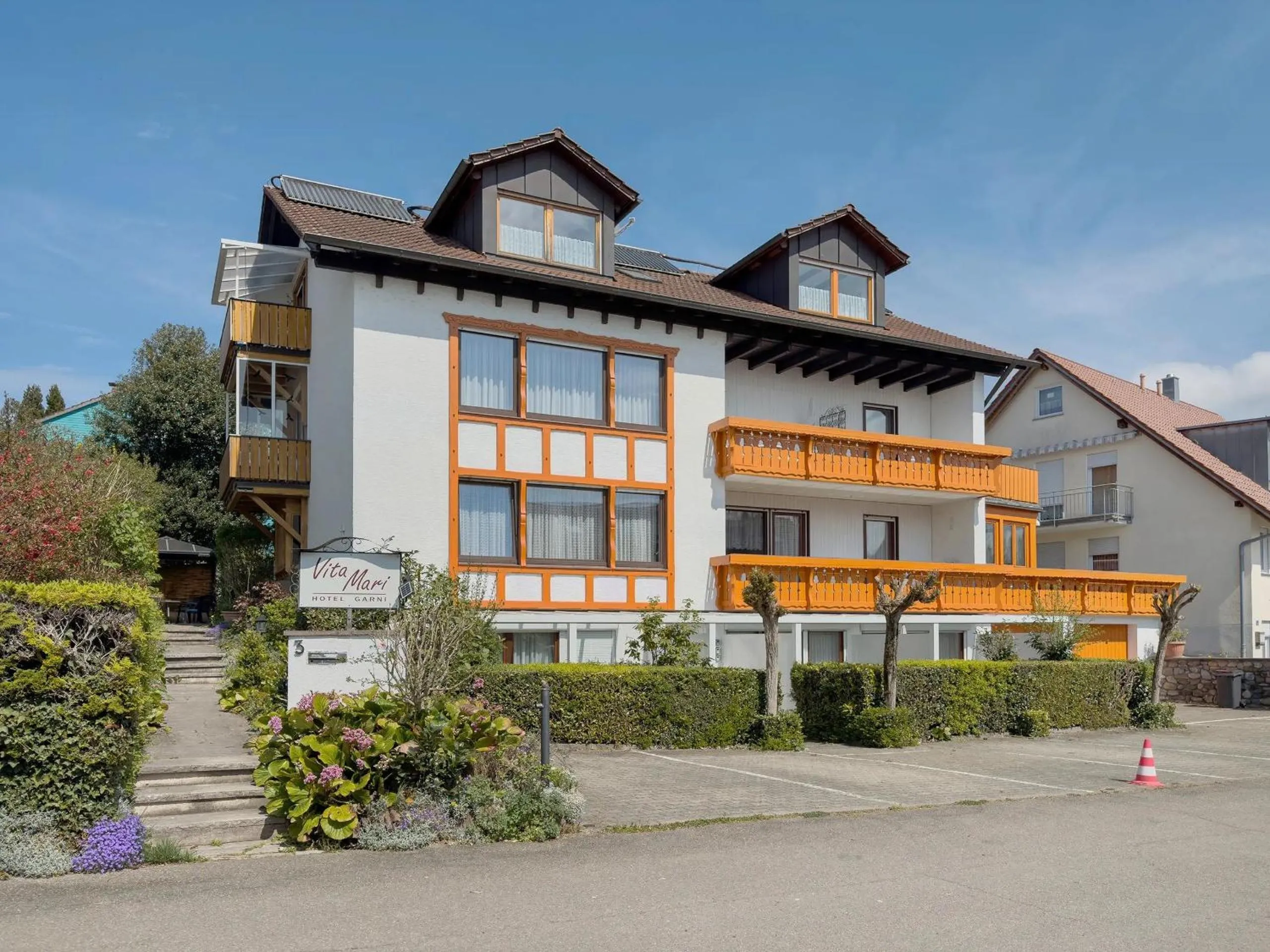 Property building in Hotel Garni Vitamari