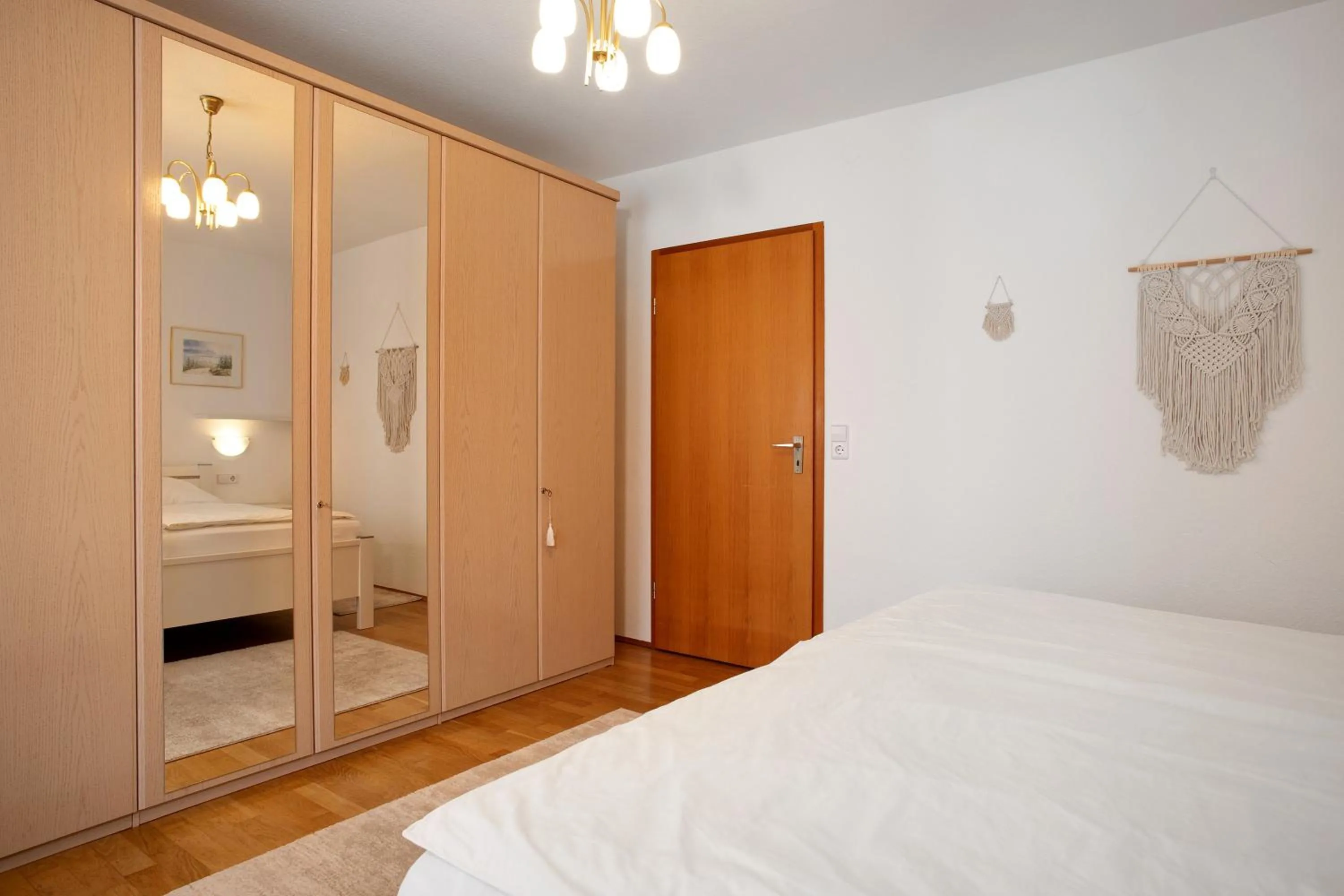 Living room, Bed in Hotel Garni Vitamari