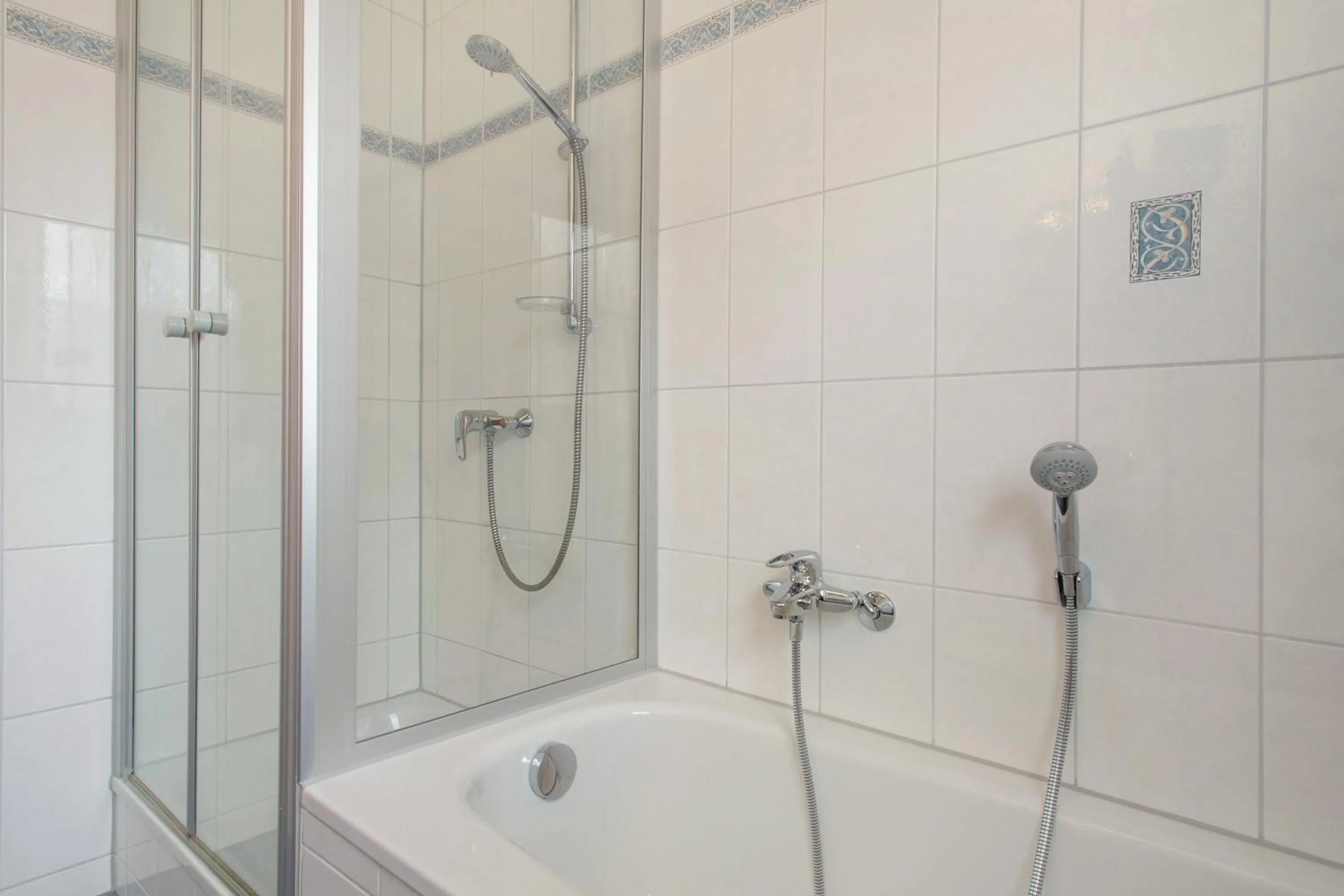 Bathroom in Hotel Garni Vitamari