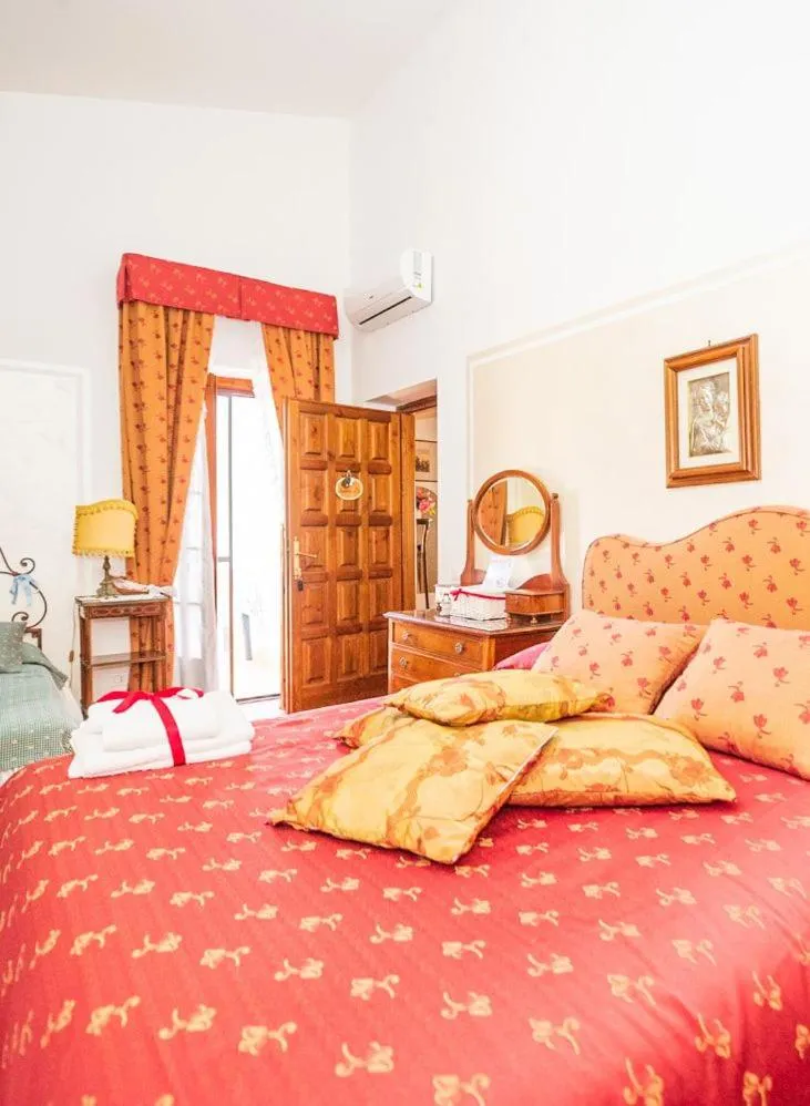 Bed in Villa Ida Bed & Breakfast