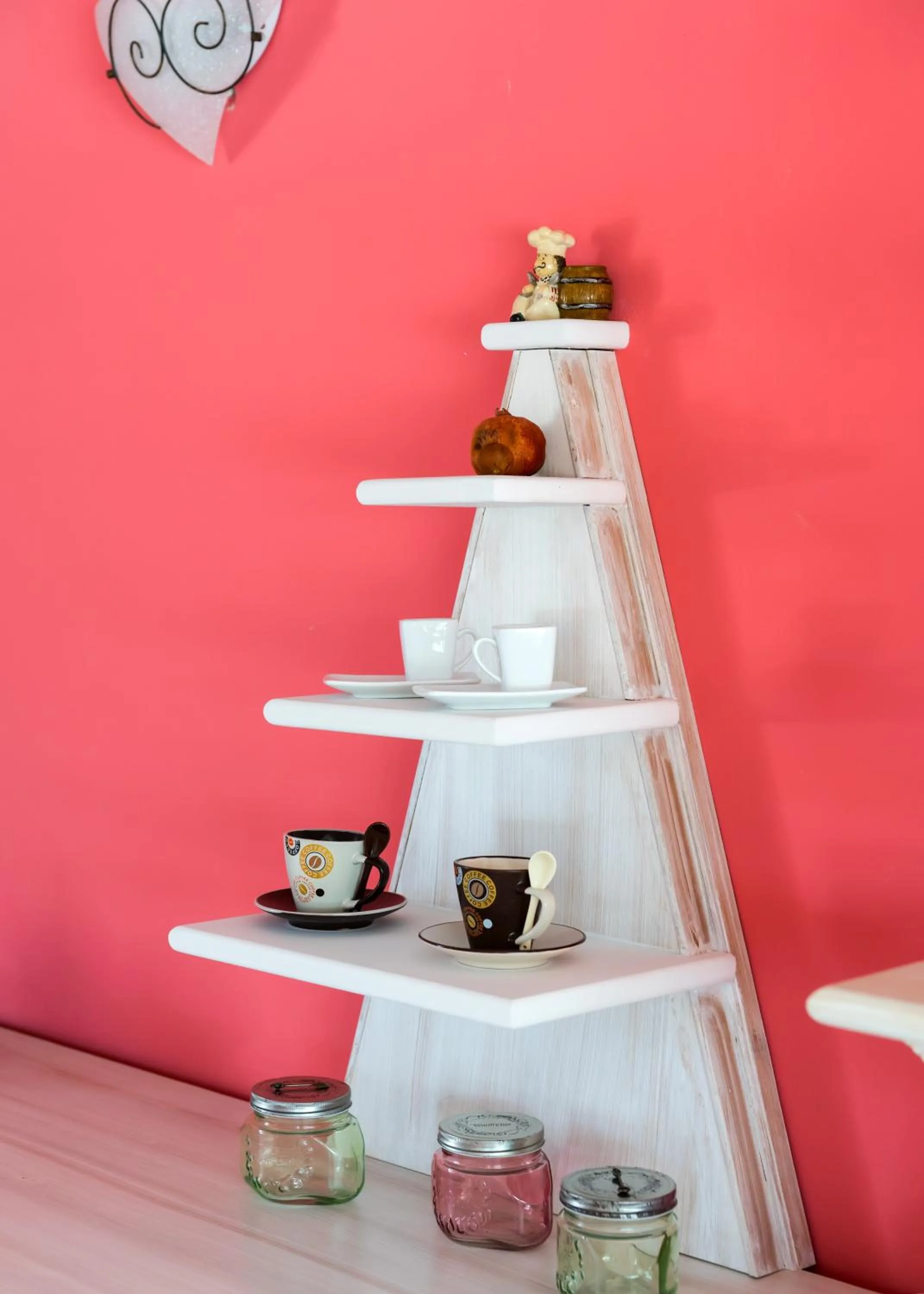 Decorative detail in Leonidas Resort