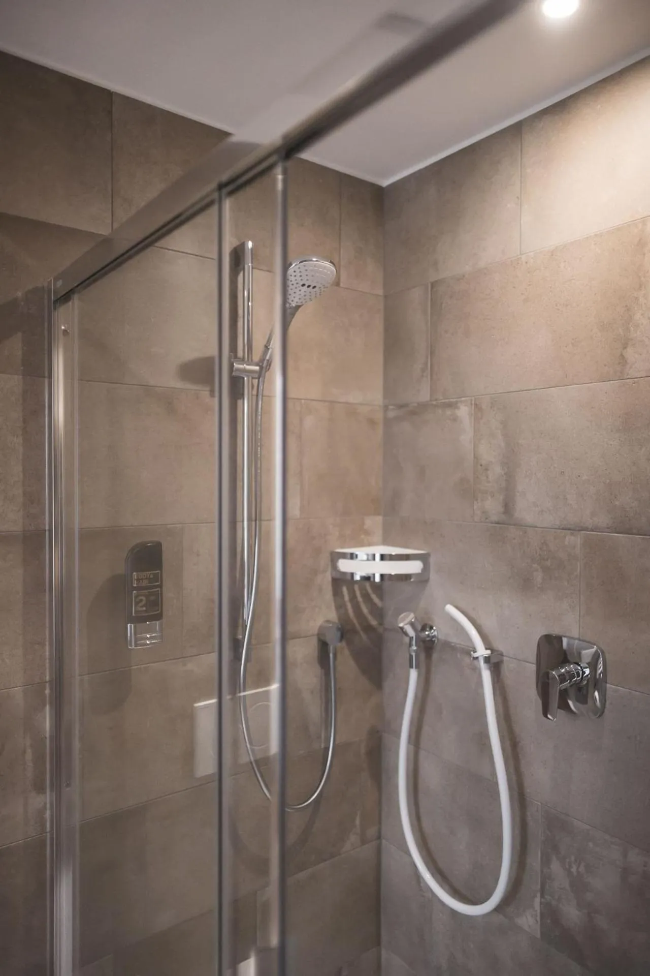 Bathroom in Emma Historic Hotel