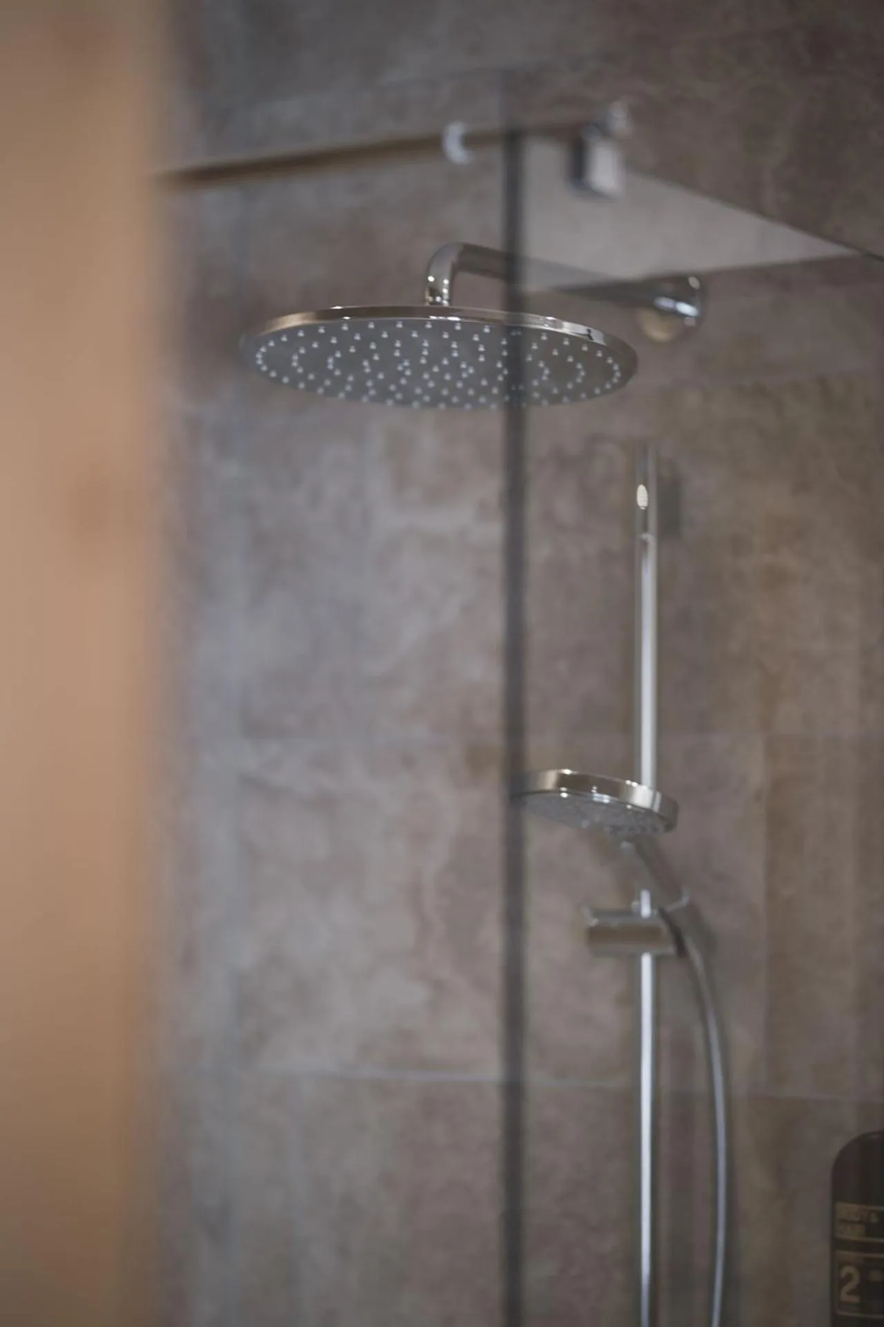 Bathroom in Emma Historic Hotel