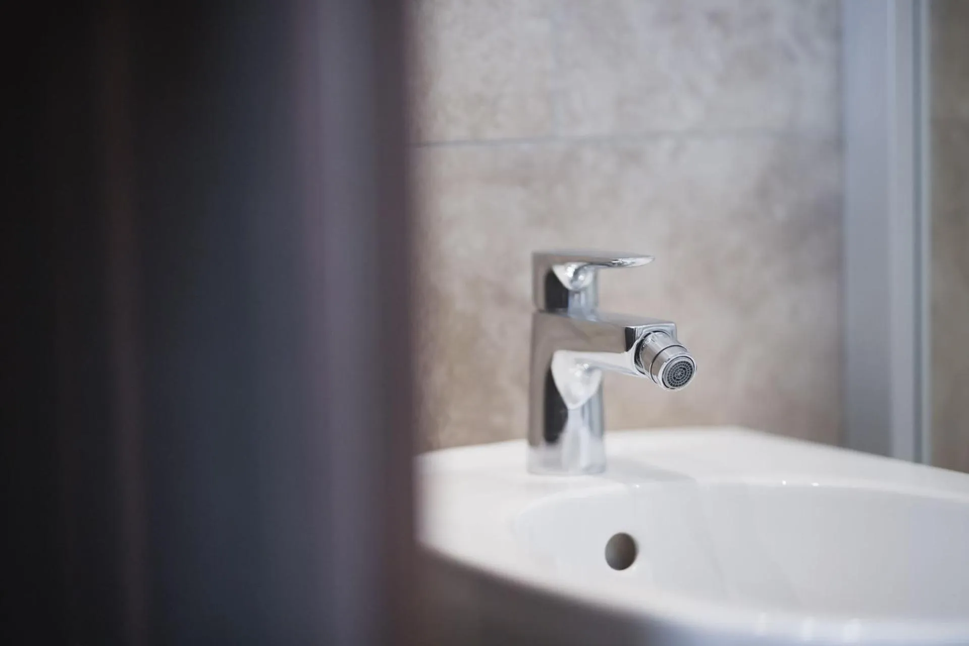 Bathroom in Emma Historic Hotel