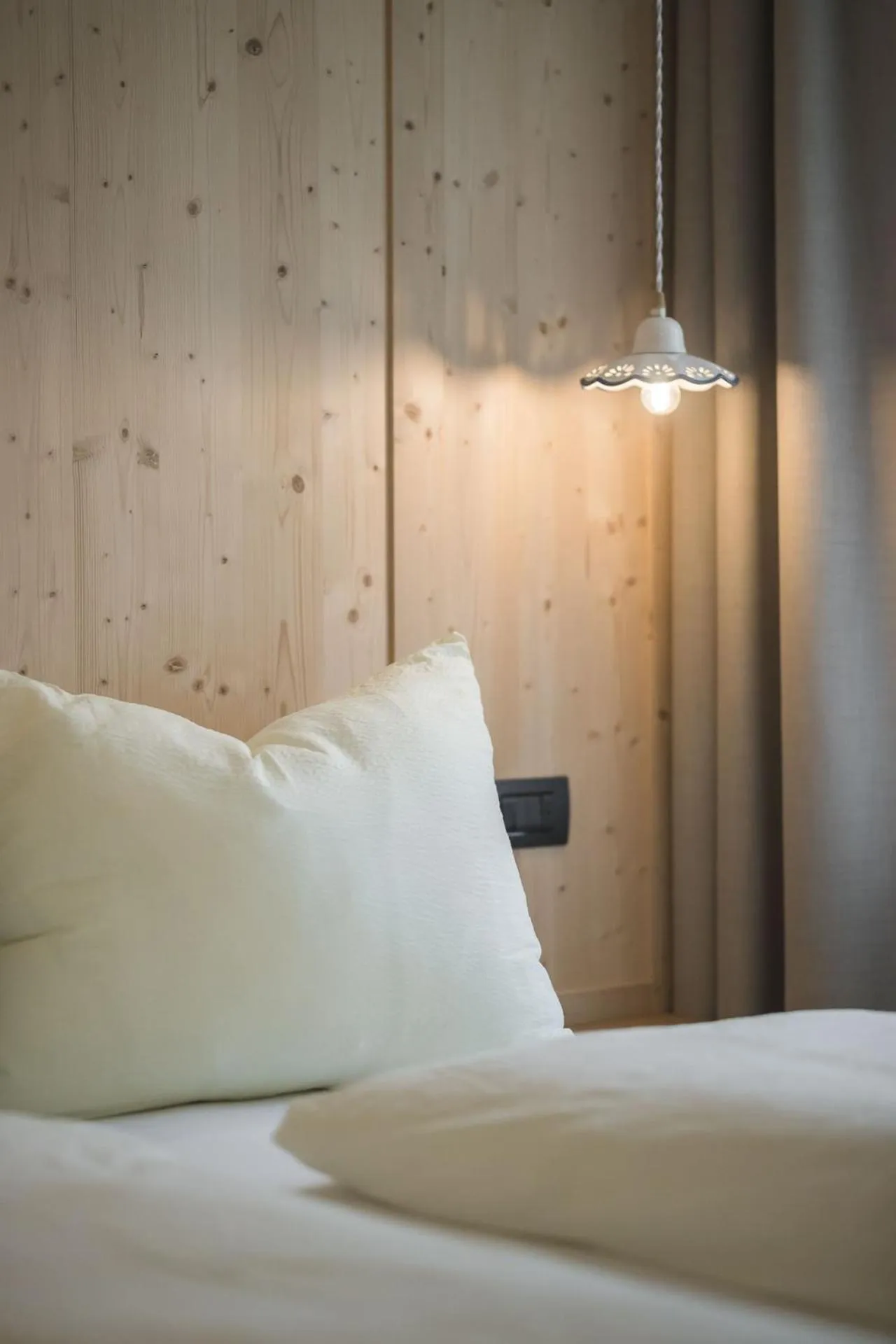 Decorative detail, Bed in Emma Historic Hotel