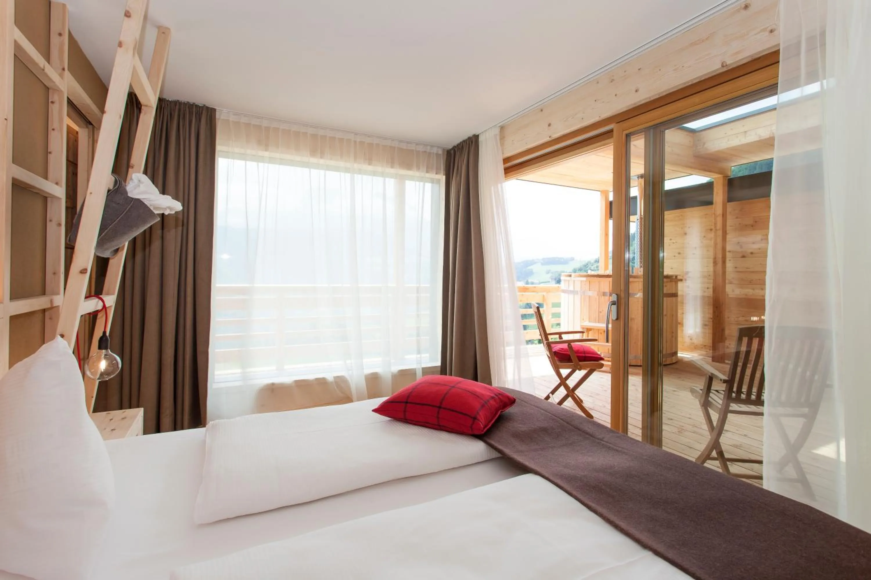 Bed in Hotel-Chalet Pennhof