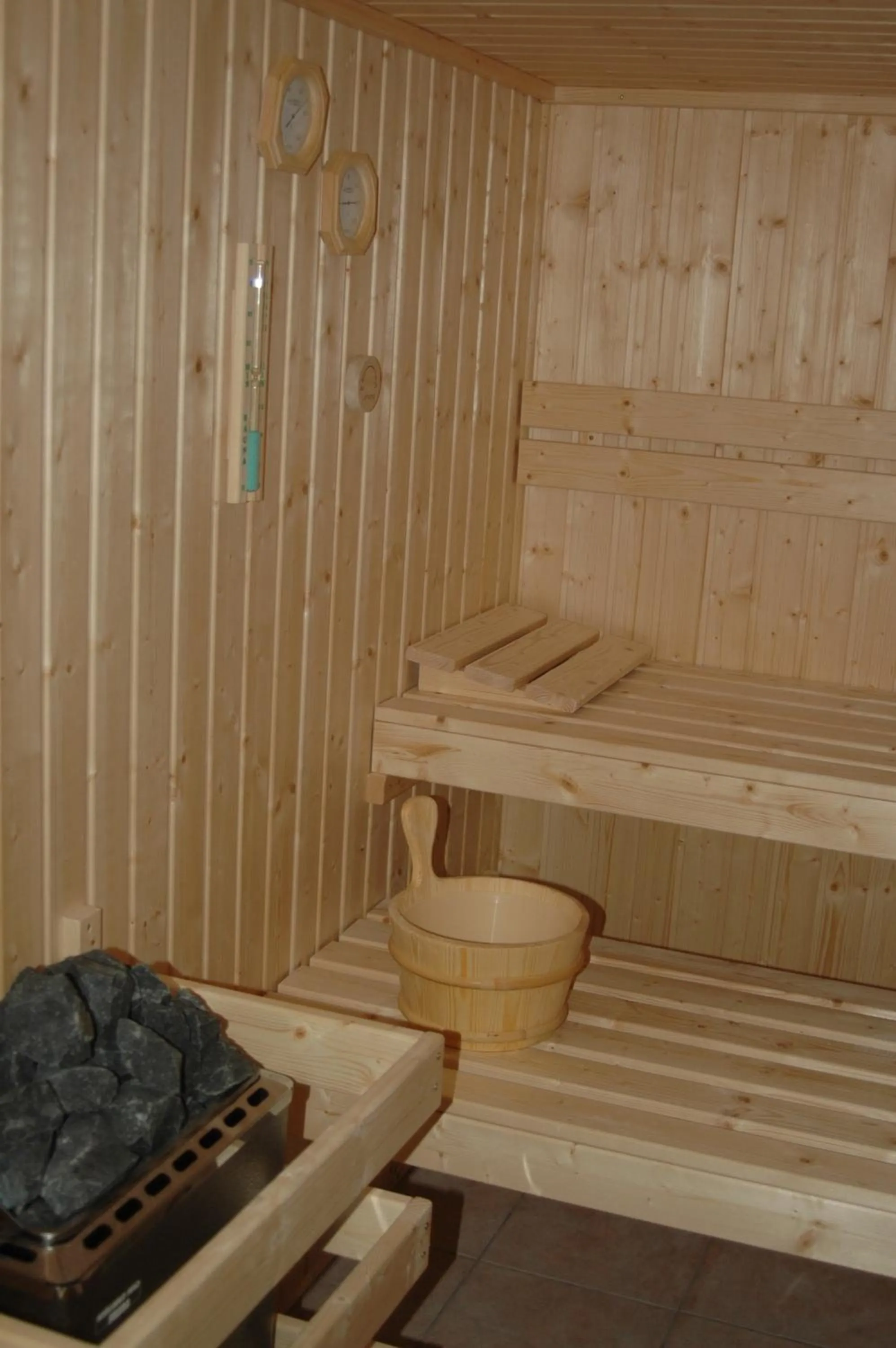 Sauna in Venardos Hotel