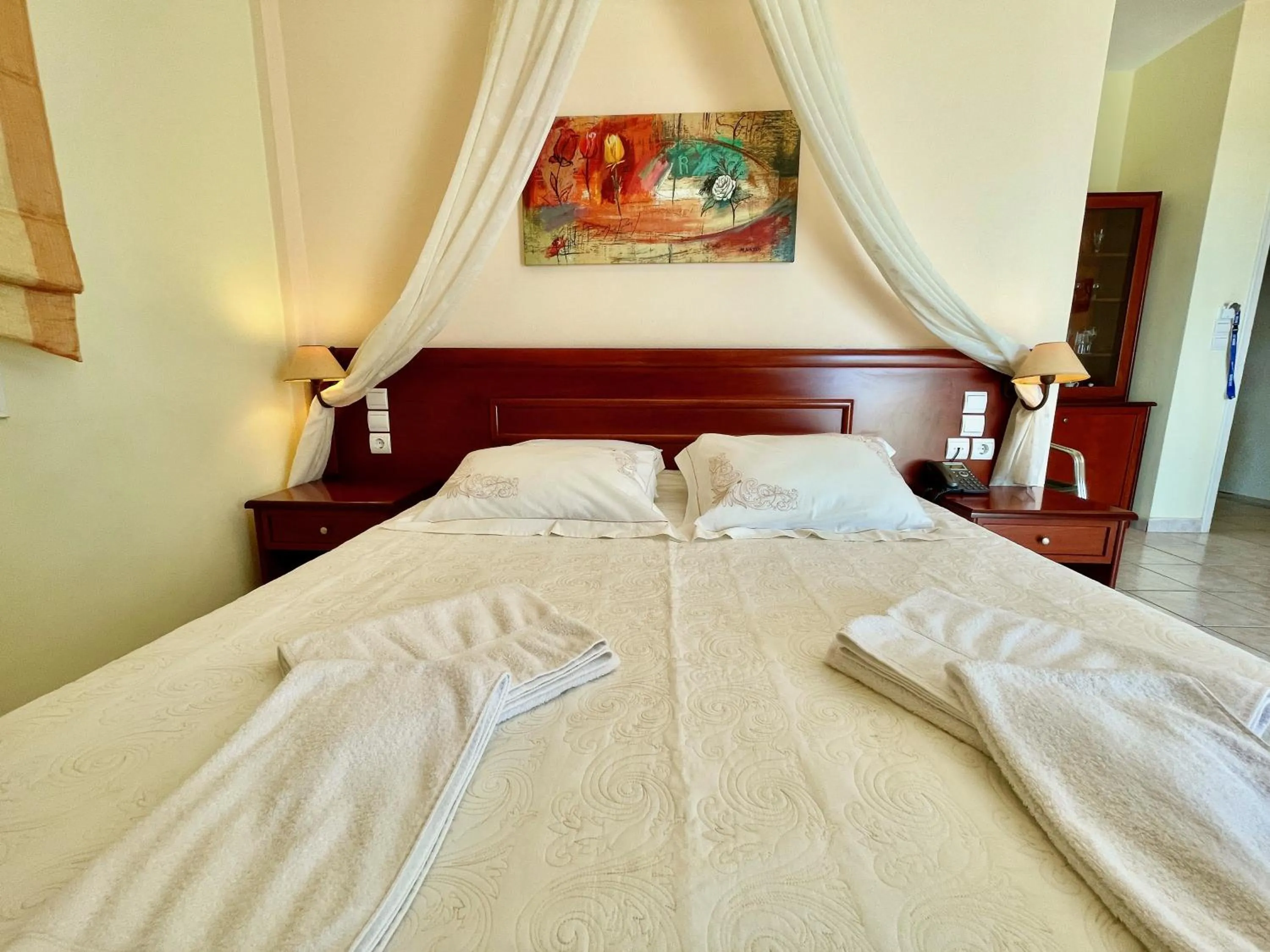 Bed in Venardos Hotel