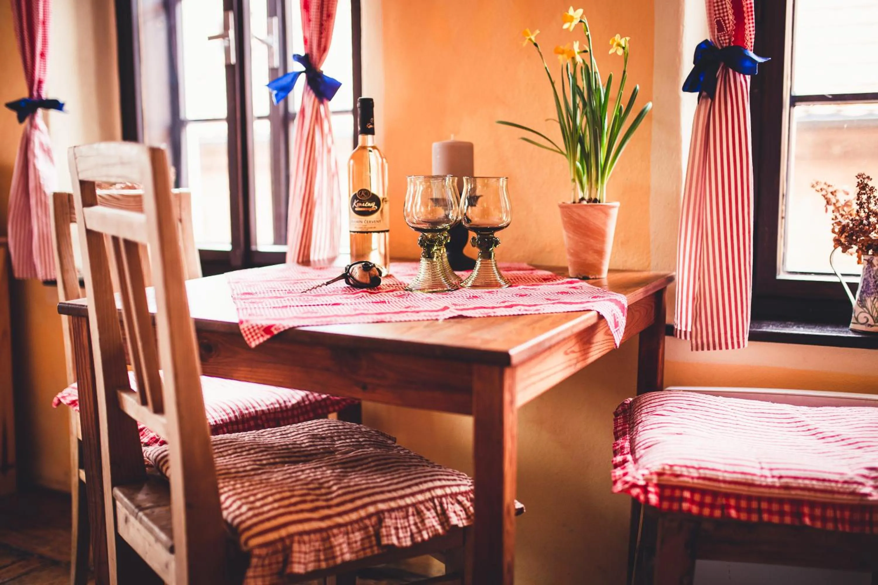 Triple Room in Pension Cert a Kaca