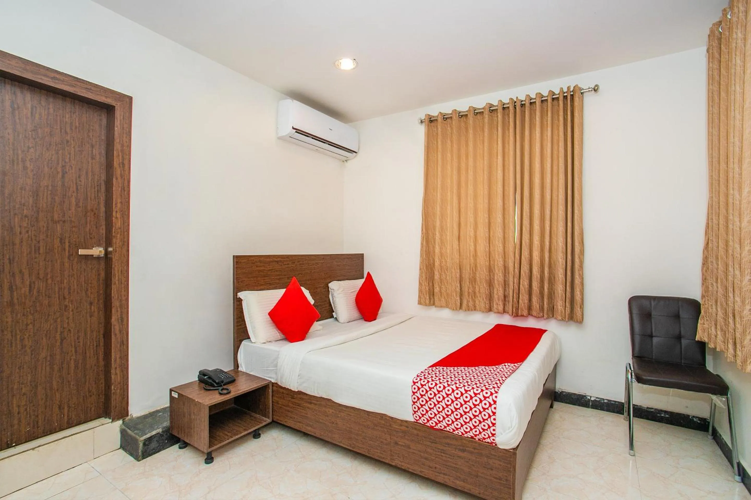 Bedroom, Bed in Hotel O Corner Golf View Near Embassy Golf Link Business Park