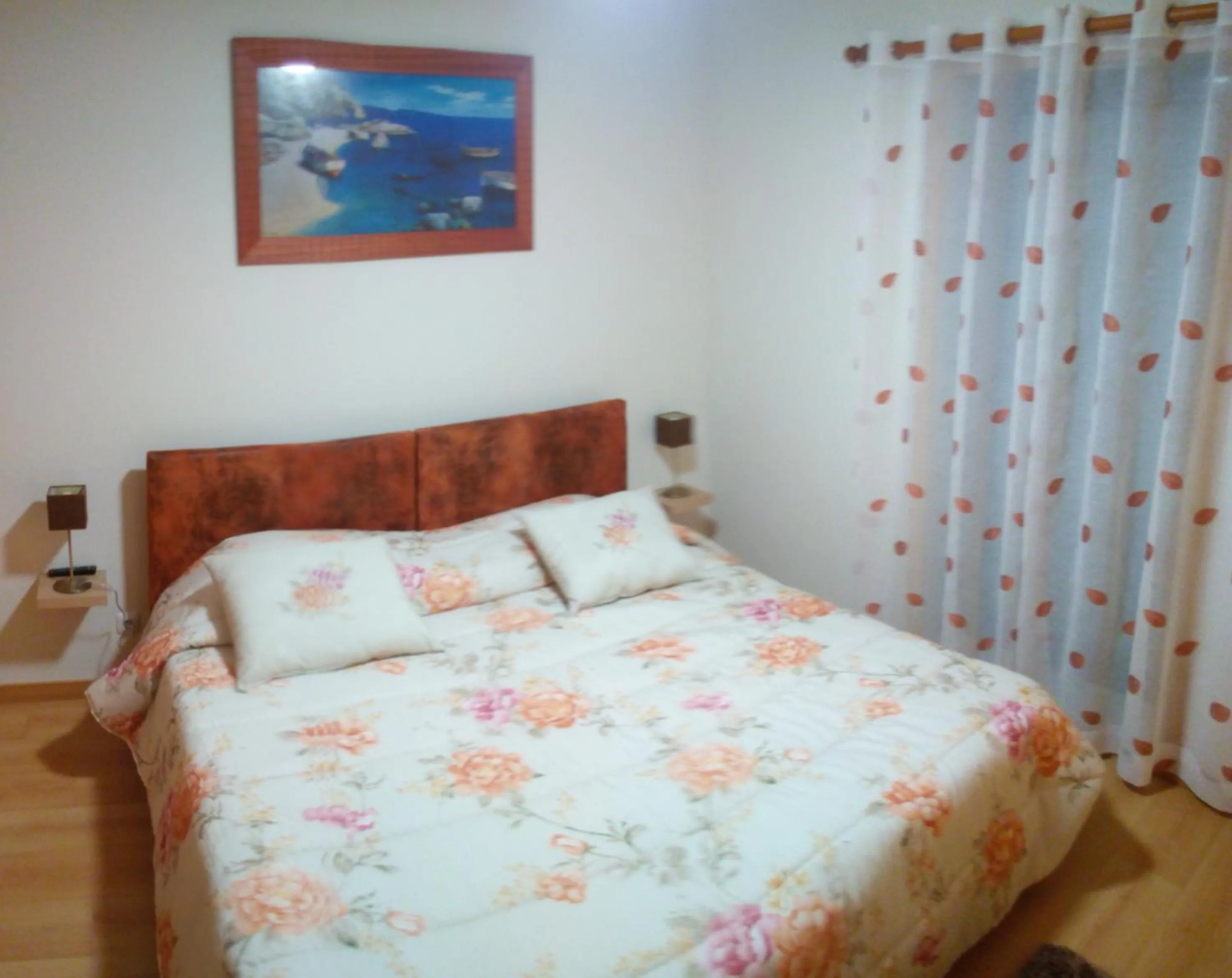 Bedroom, Bed in Birds House - Village Marina