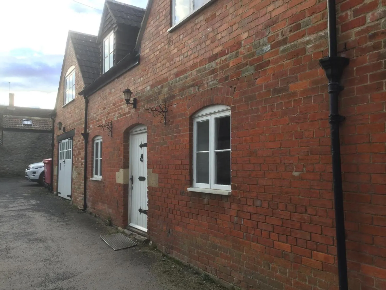 Property building in The Jolly Huntsman