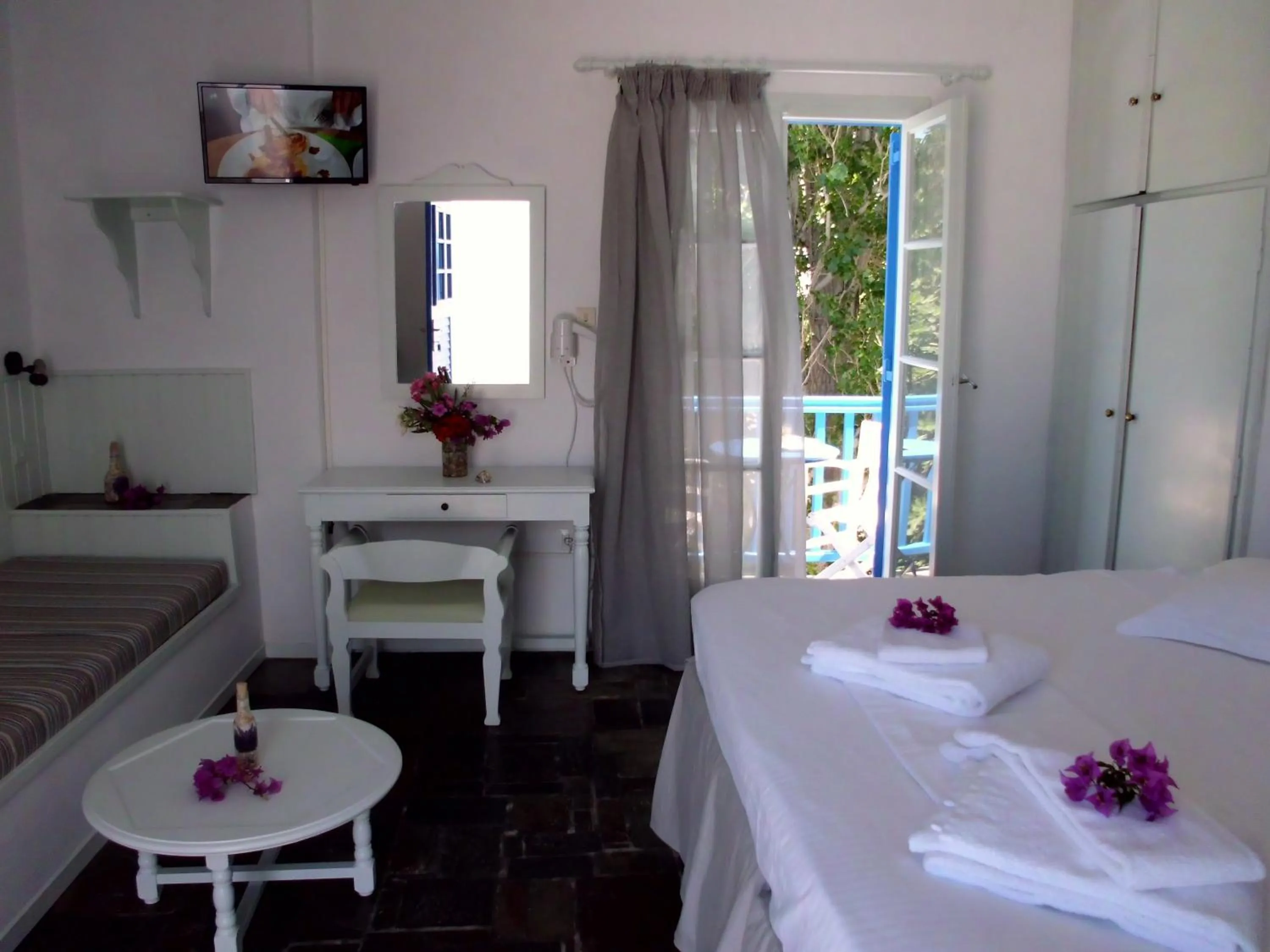 Bed in Aegean Village