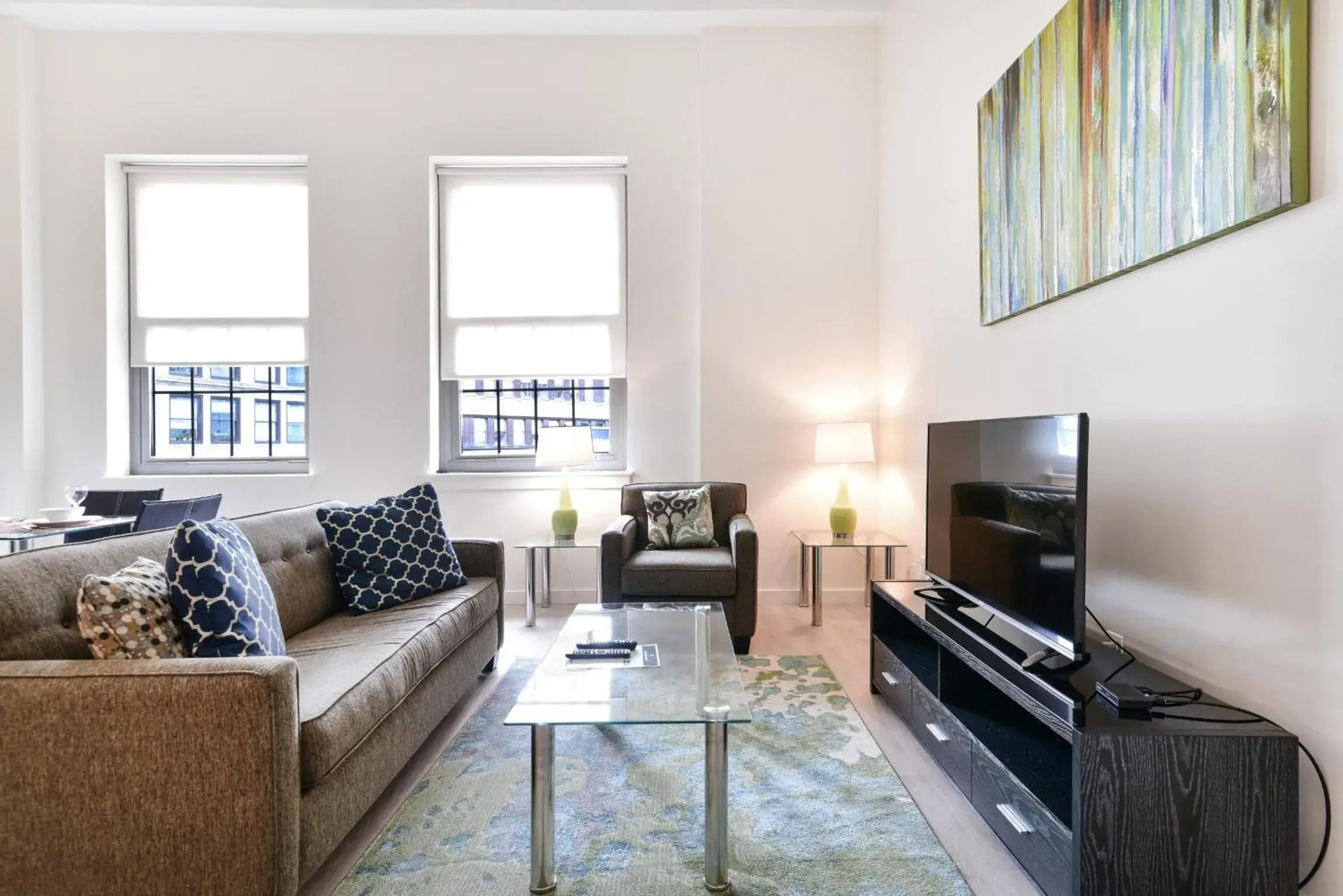 Living room in Global Luxury Suites Downtown Boston Living room in Global Luxury Suites Downtown Boston