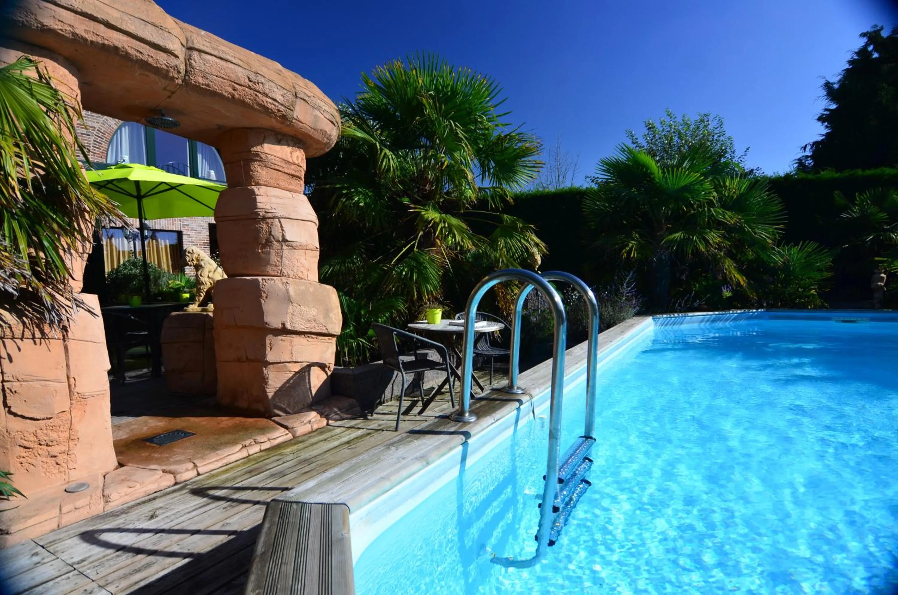 Garden in B&B wellness Sea Nat voor Naturisten