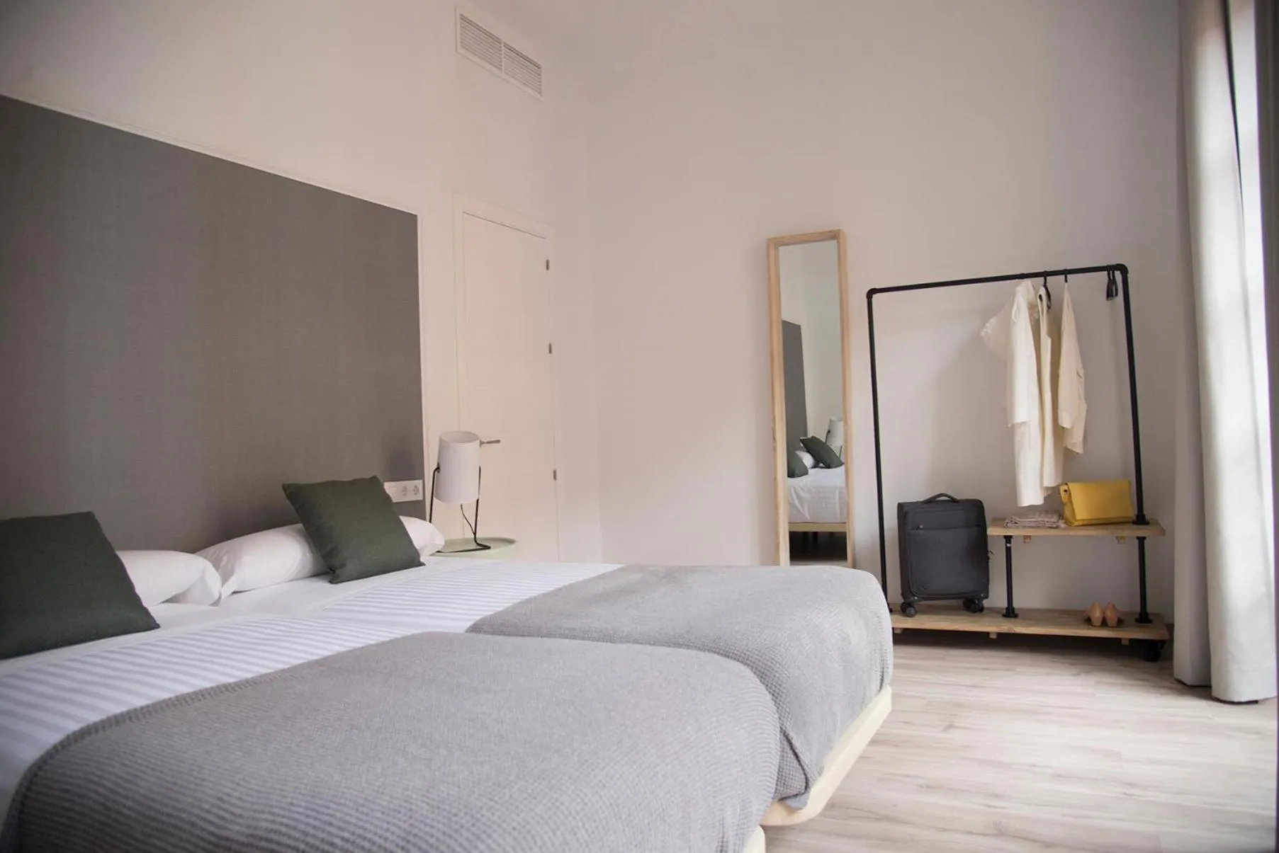 Bed in Apartamentos Core Suite Sevilla