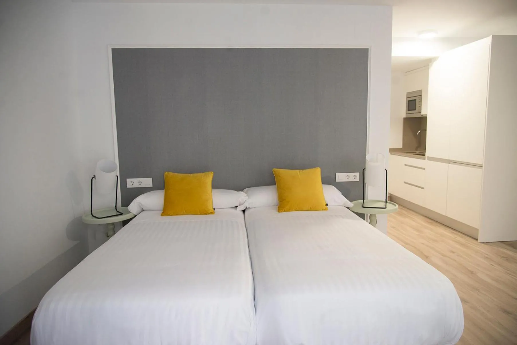 Bed in Apartamentos Core Suite Sevilla