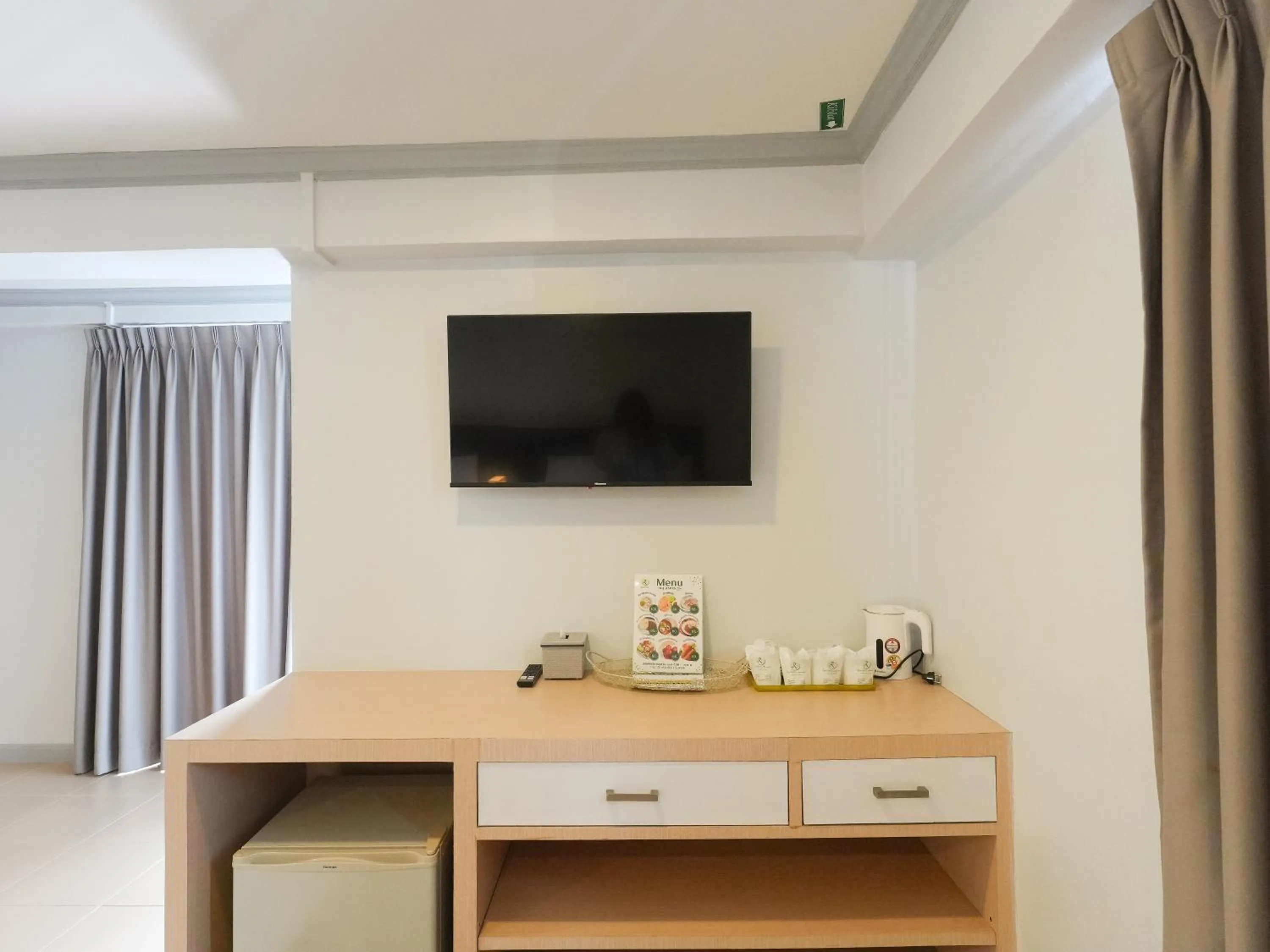 Regent Ngamwongwan Hotel