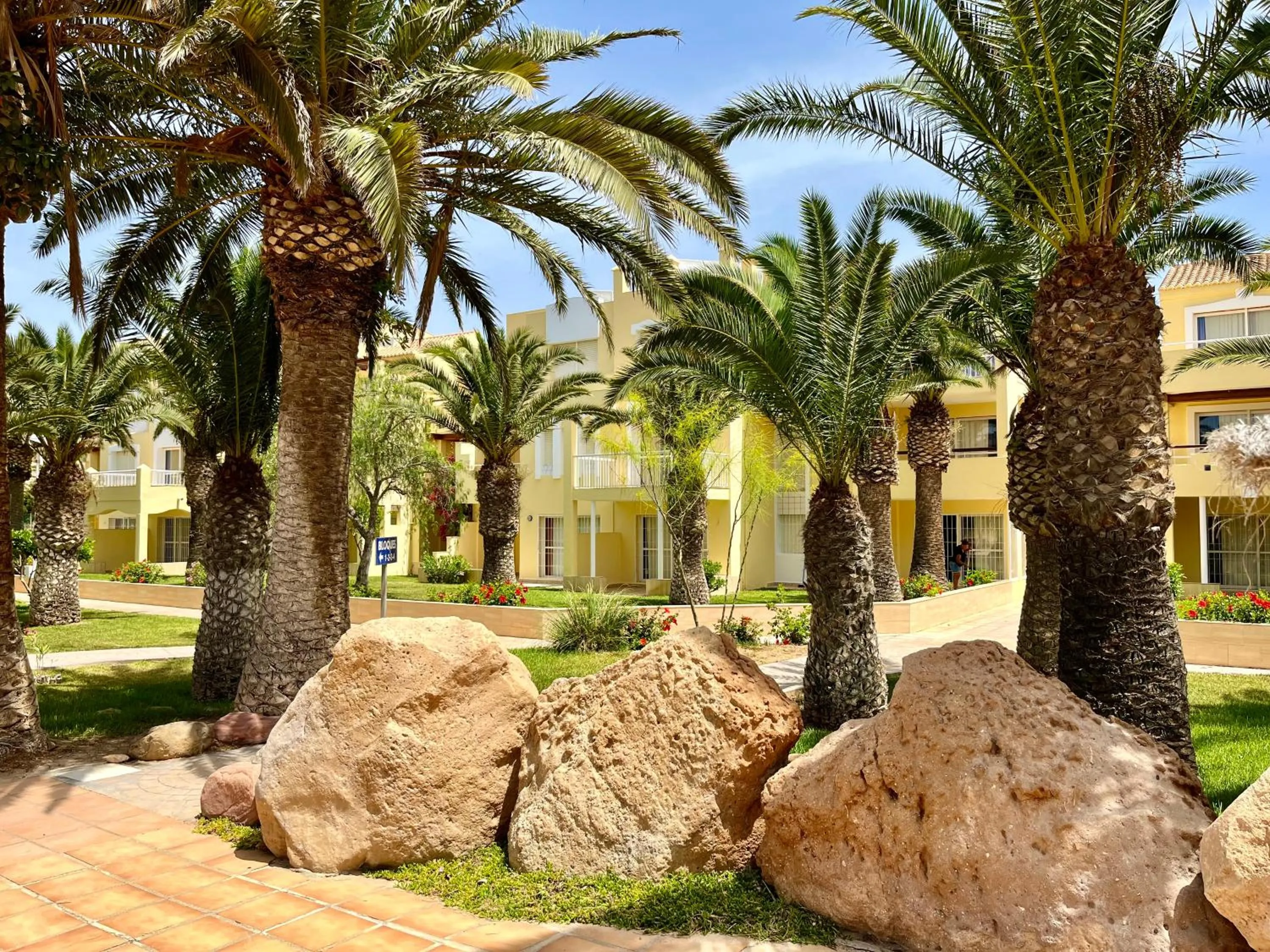 Property building in Apartamentos Moguima