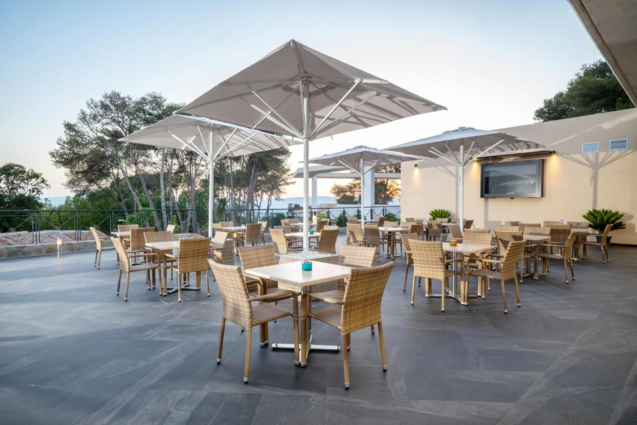 Balcony/Terrace in Hotel Admiral San Roque