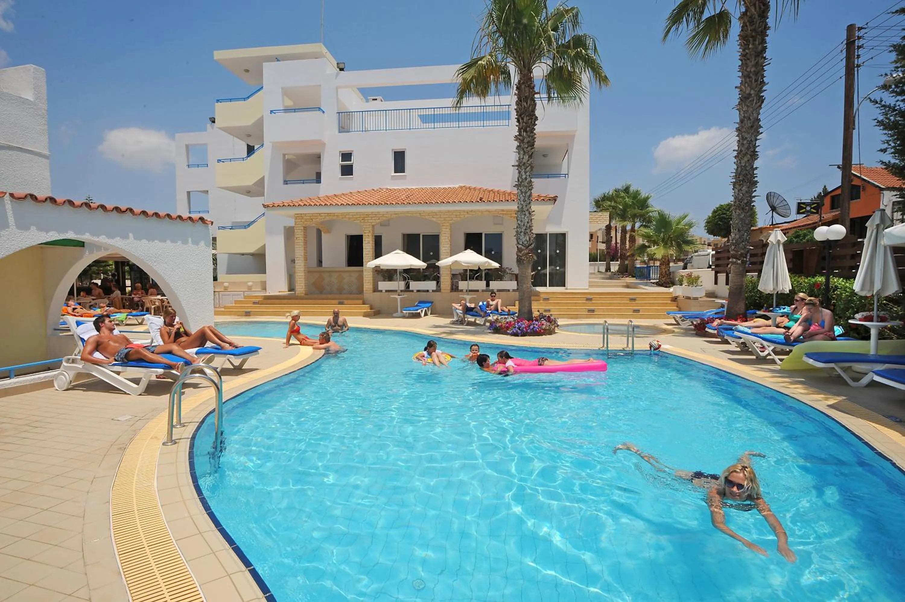Swimming pool in Petrosana Hotel Apartments