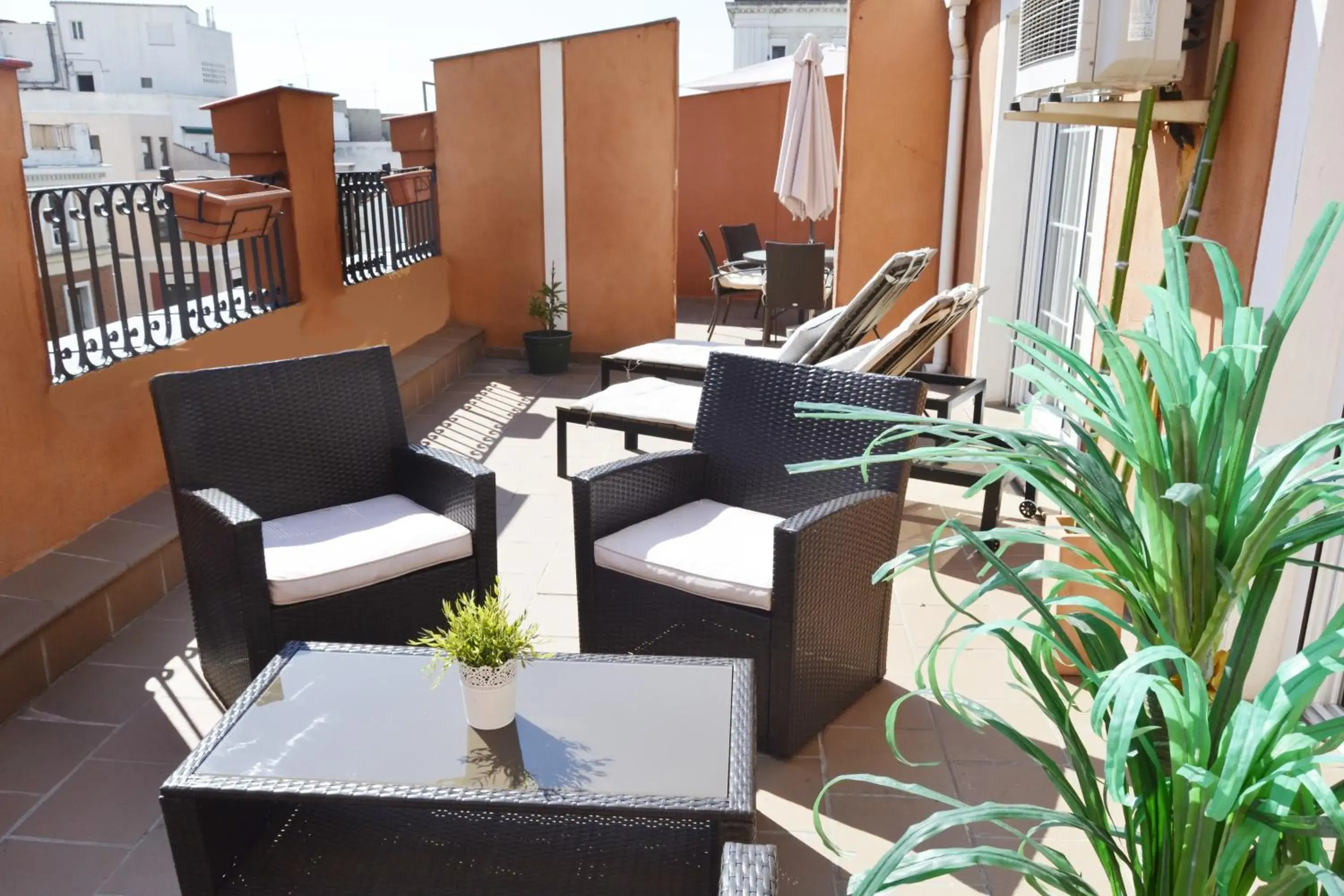 New Point Madrid Apartments New Point Madrid Apartments
