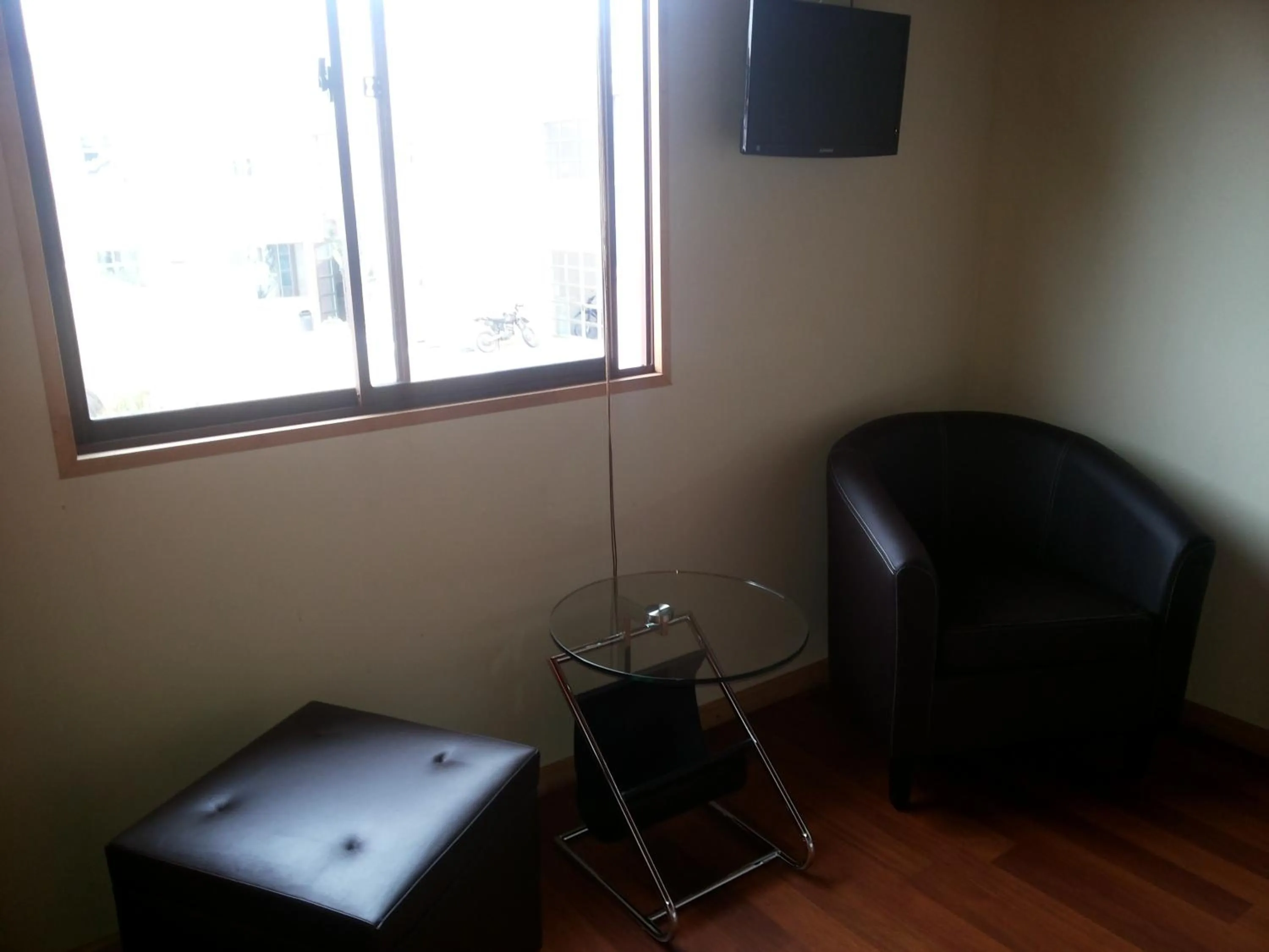 Seating area in Hostal Balmaceda La Serena