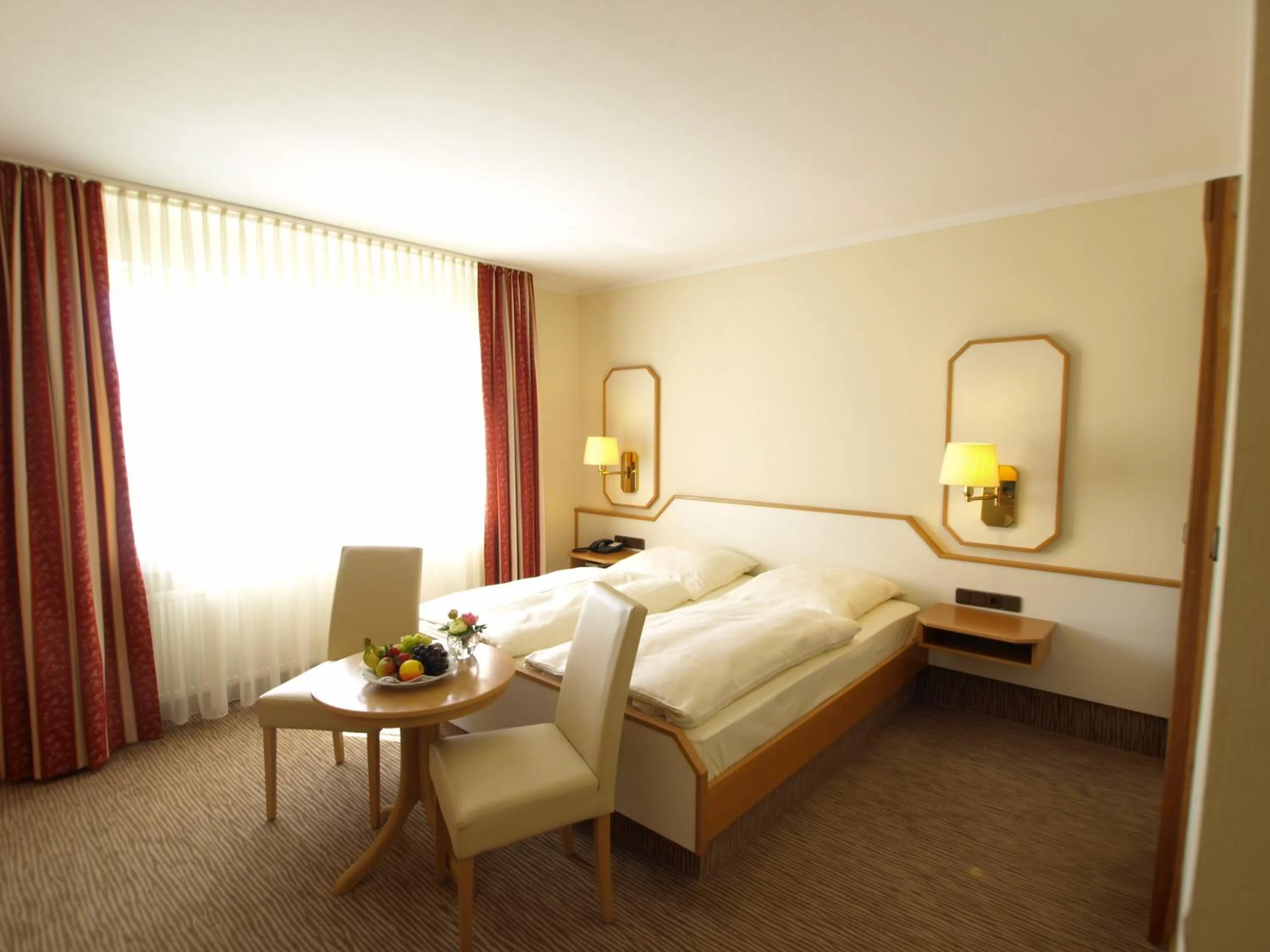 Day, Bed in Hotel Landhaus Silbertanne