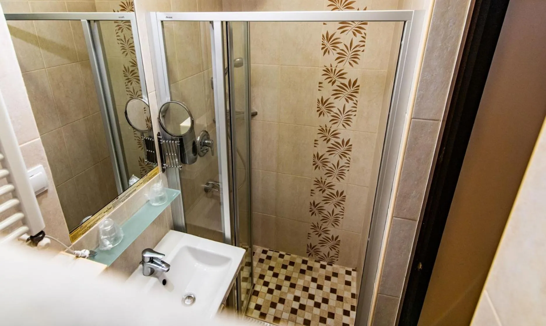 Bathroom in Hotel Jogar