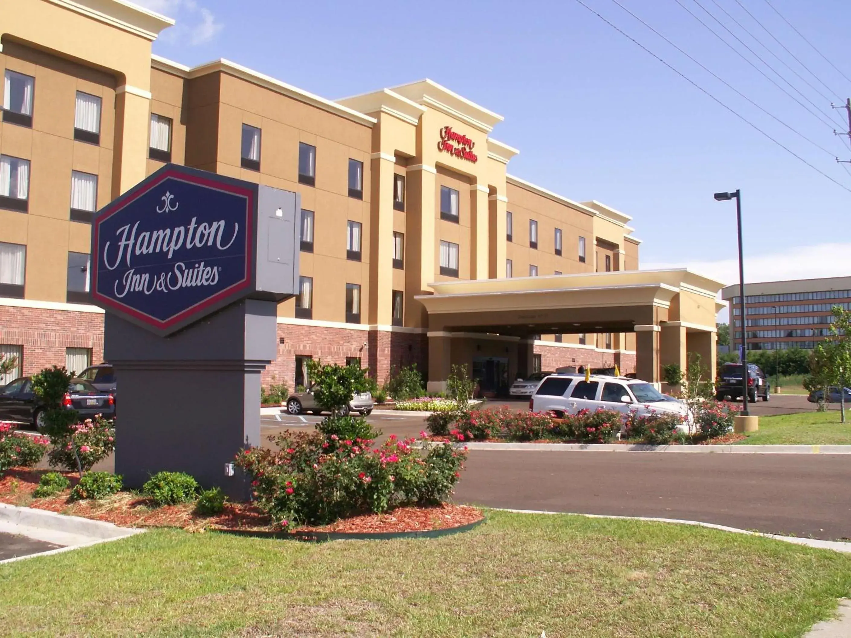 Property building in Hampton Inn & Suites Natchez Property building in Hampton Inn & Suites Natchez