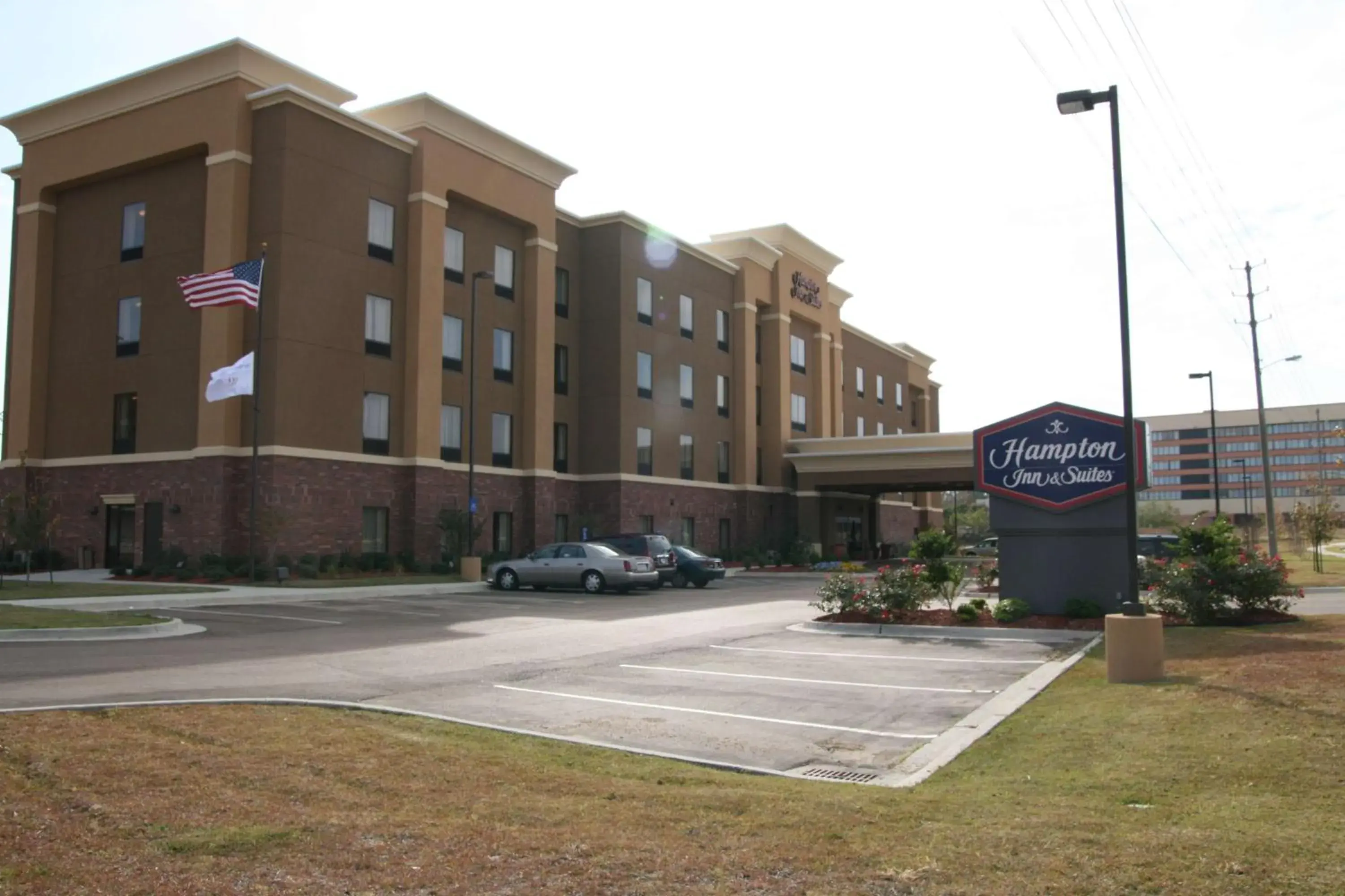 Property building in Hampton Inn & Suites Natchez Property building in Hampton Inn & Suites Natchez