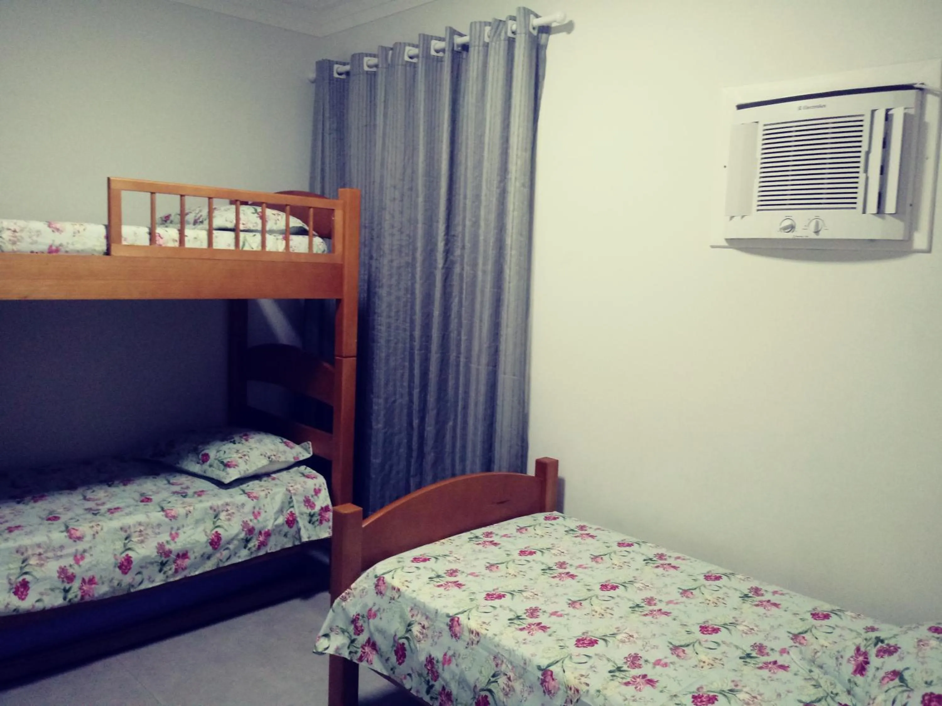 Photo of the whole room, Bed in Morada Felice