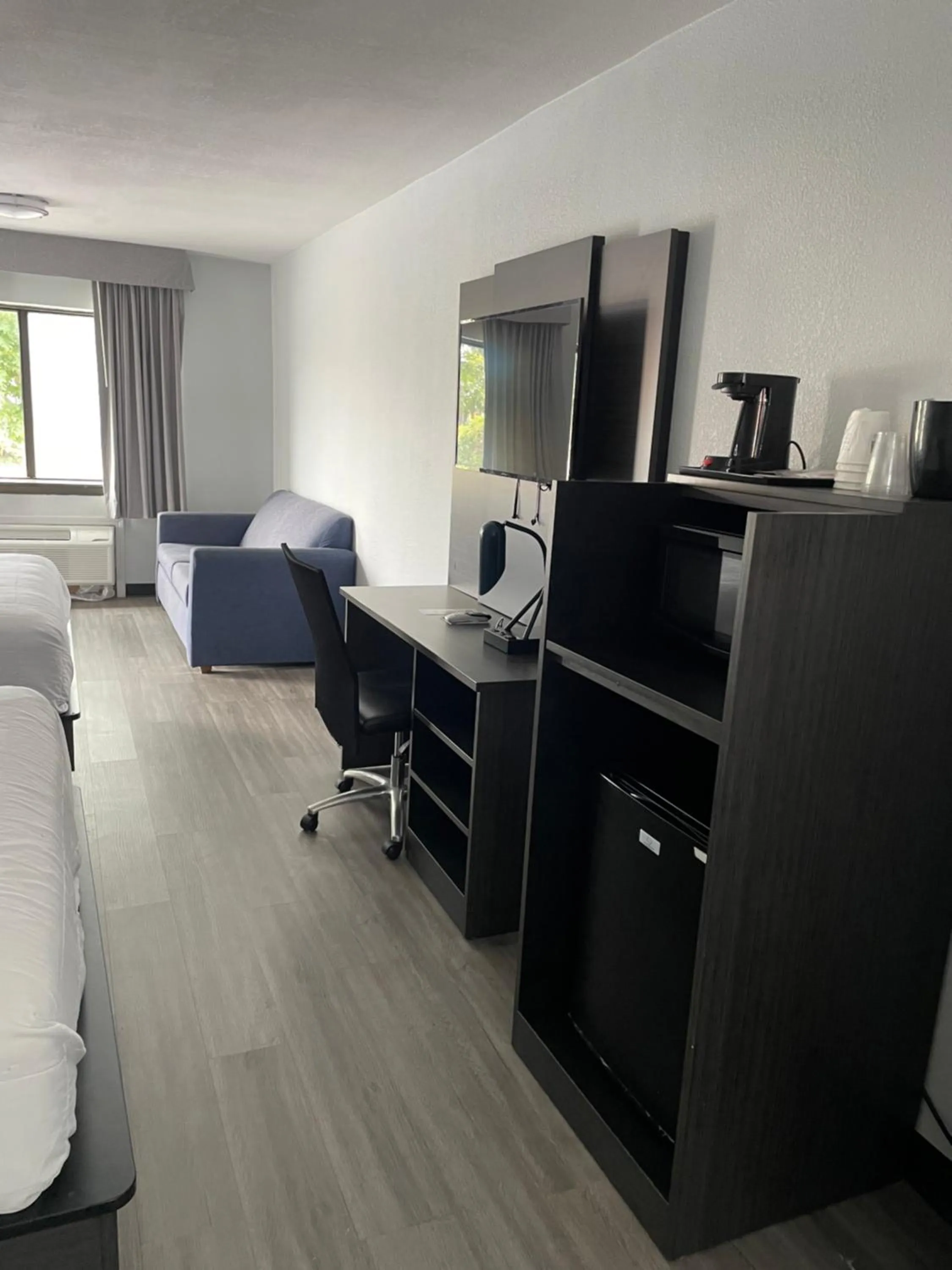 Photo of the whole room, Bed in Baymont by Wyndham Rock Hill