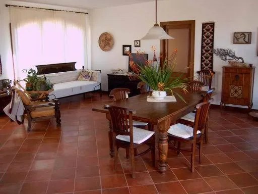 Dining area in B&B Castiglias