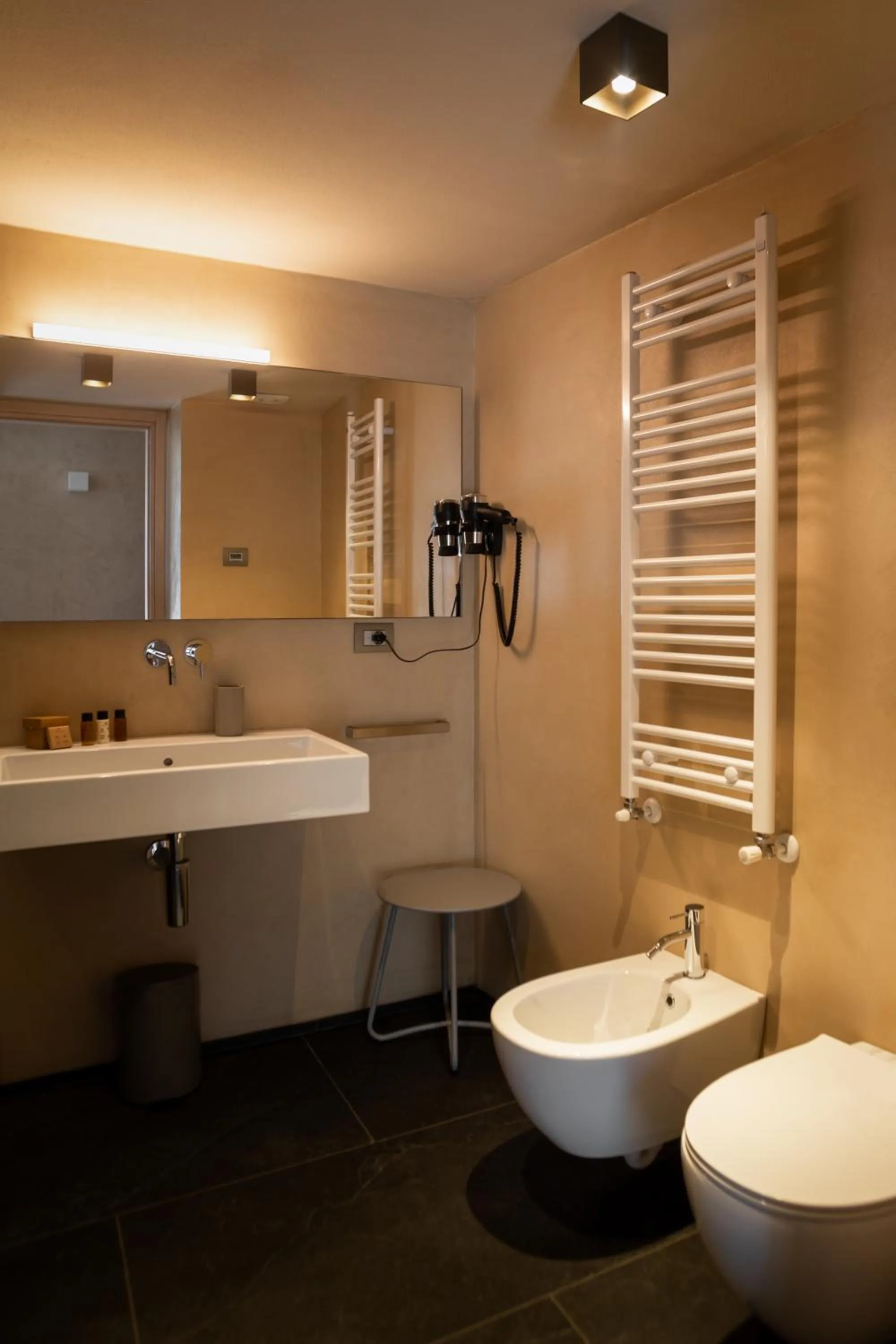 Bathroom in Hotel Olivedo