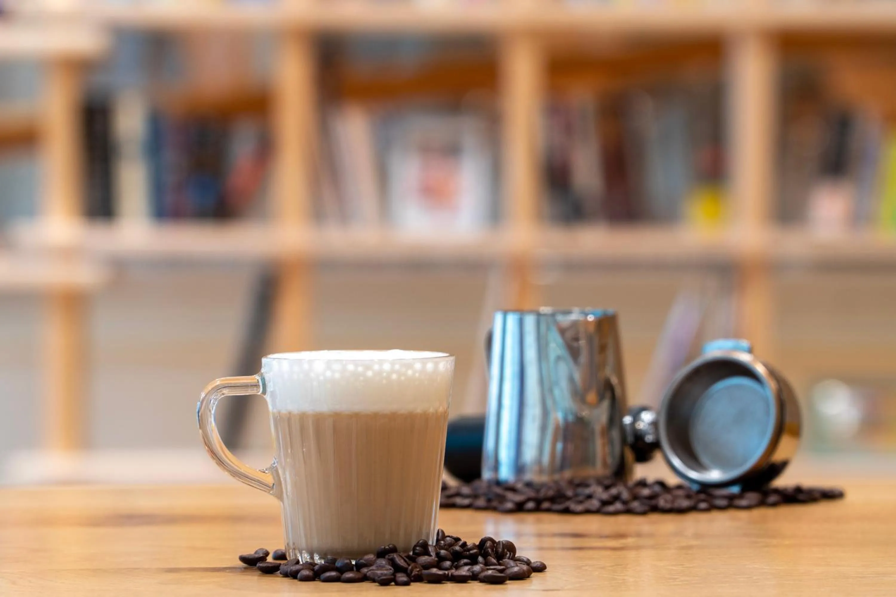 Library in YUMORI ONSEN HOSTEL