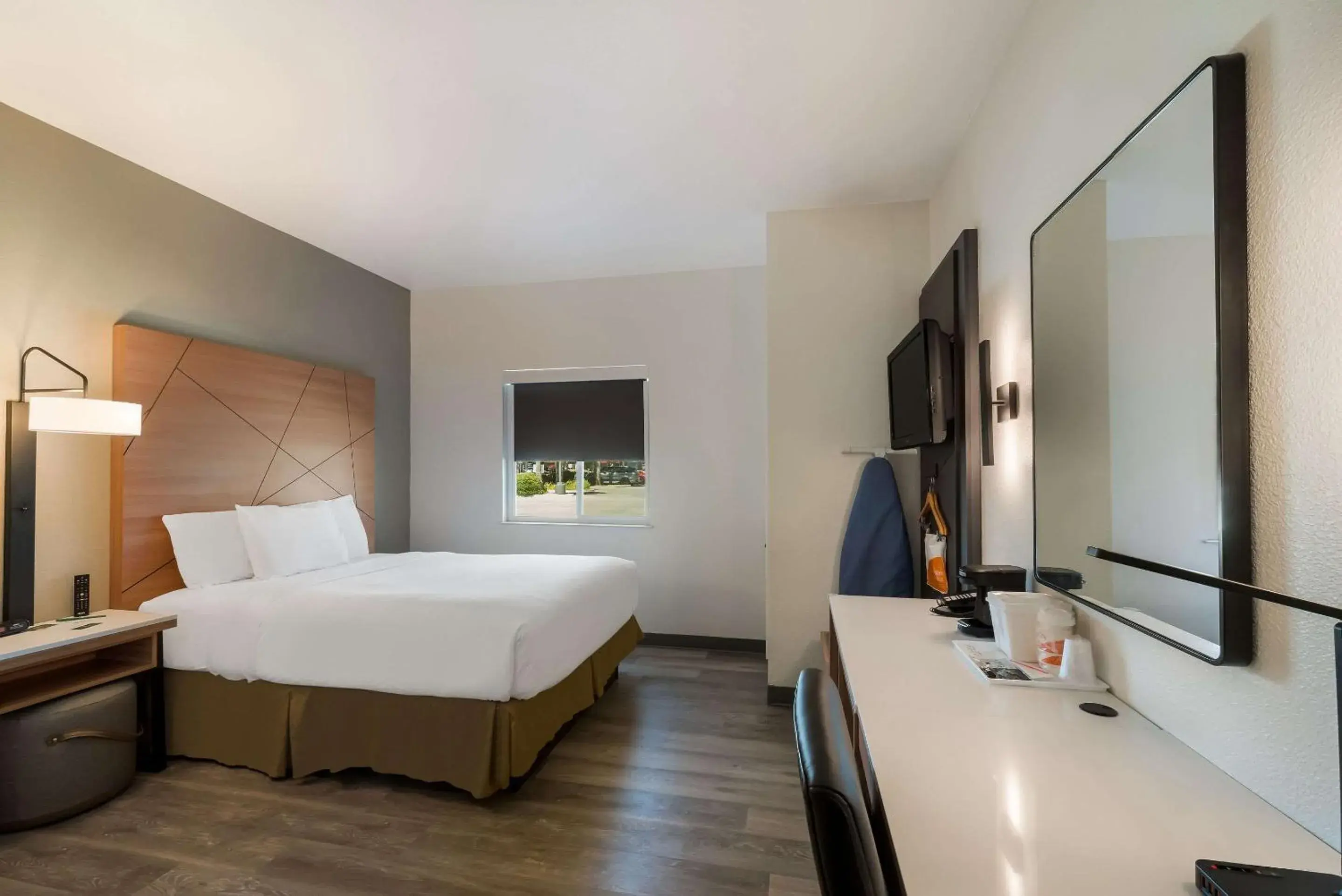 Bedroom, Bed in Quality Inn Yuba City-Marysville Bedroom, Bed in Quality Inn Yuba City-Marysville