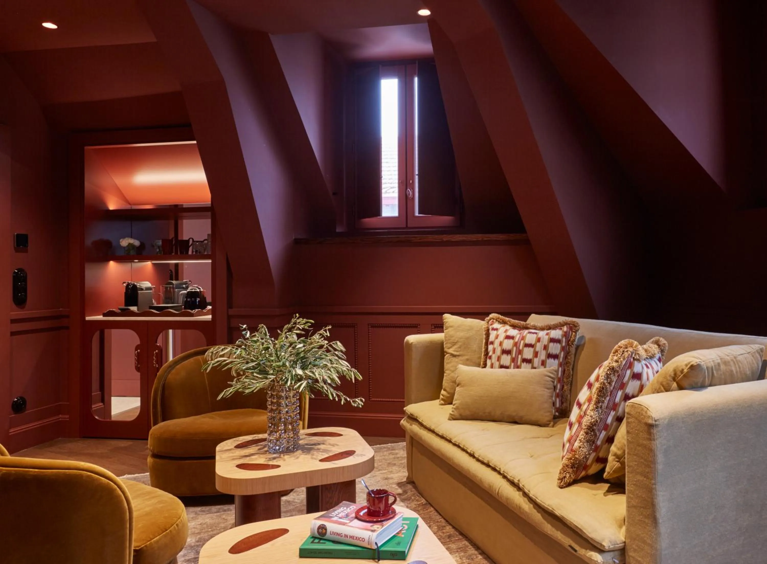 Living room in Hotel de Silhouette