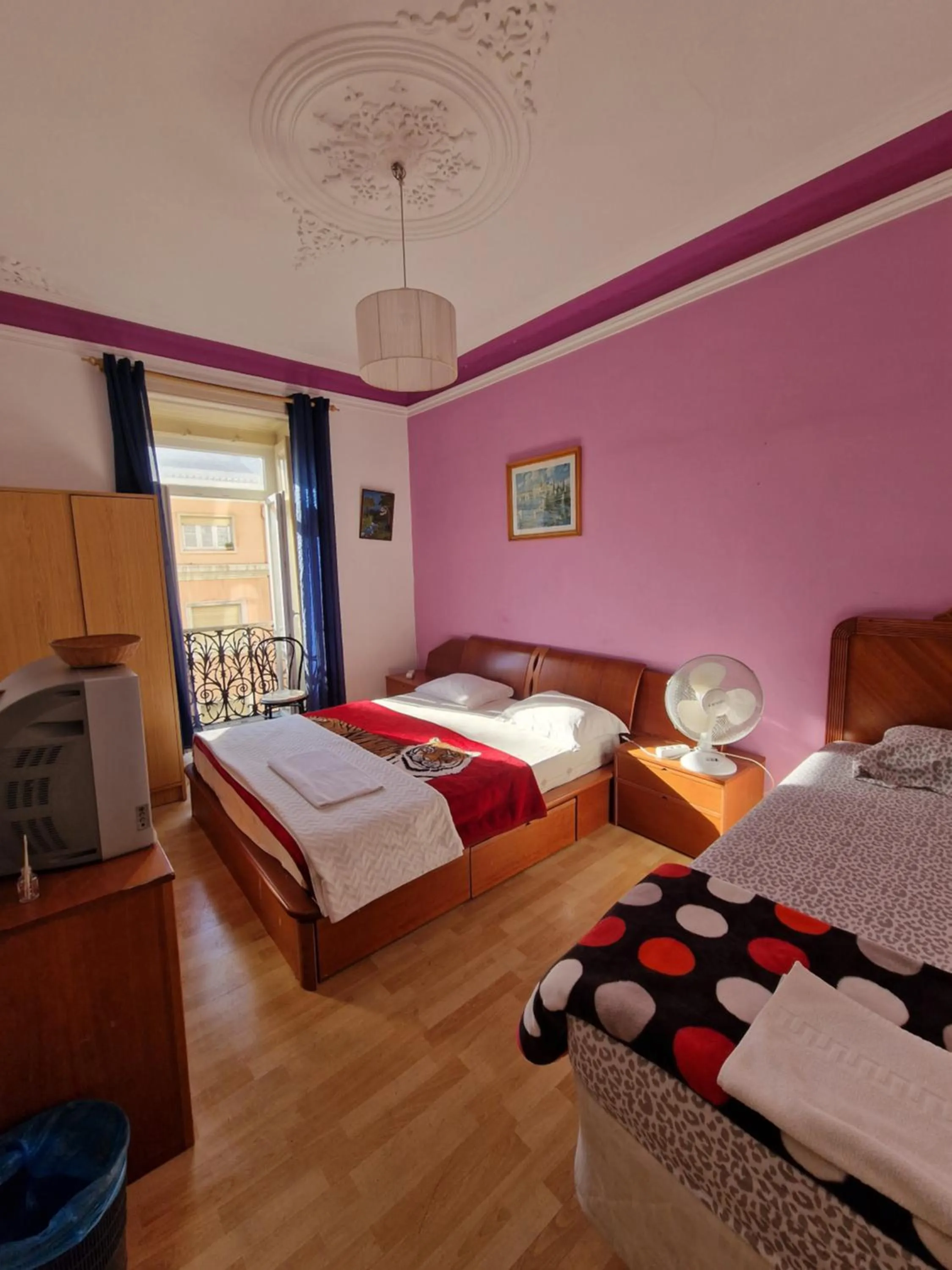 Photo of the whole room, Bed in Alojamento Local Private Accommodation