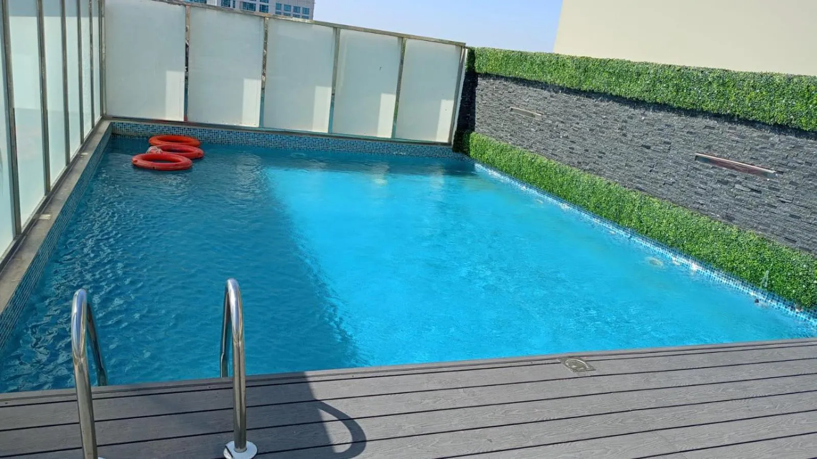 LeChateau Boutique Hotel