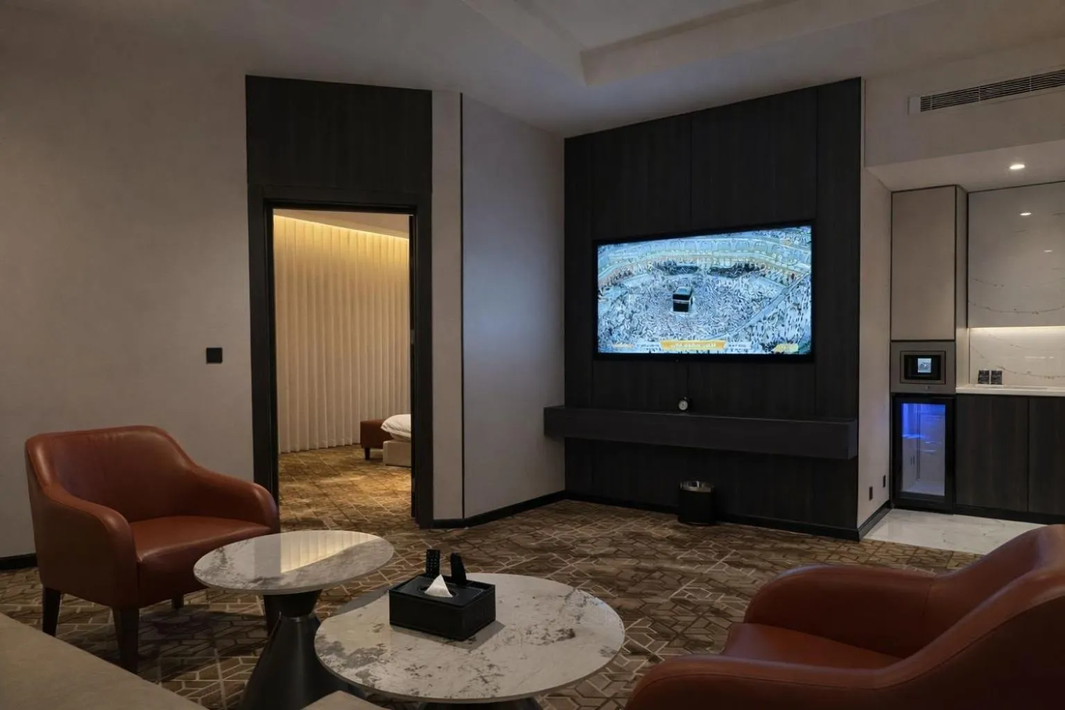 LeChateau Boutique Hotel
